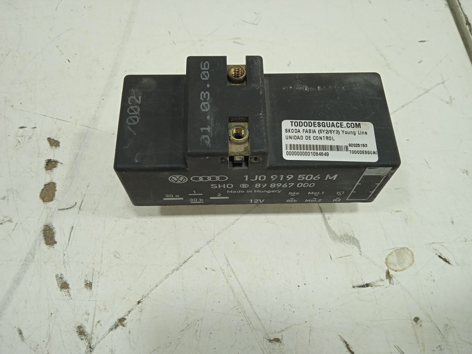 Unidad de control skoda fabia (6y26y3) young line