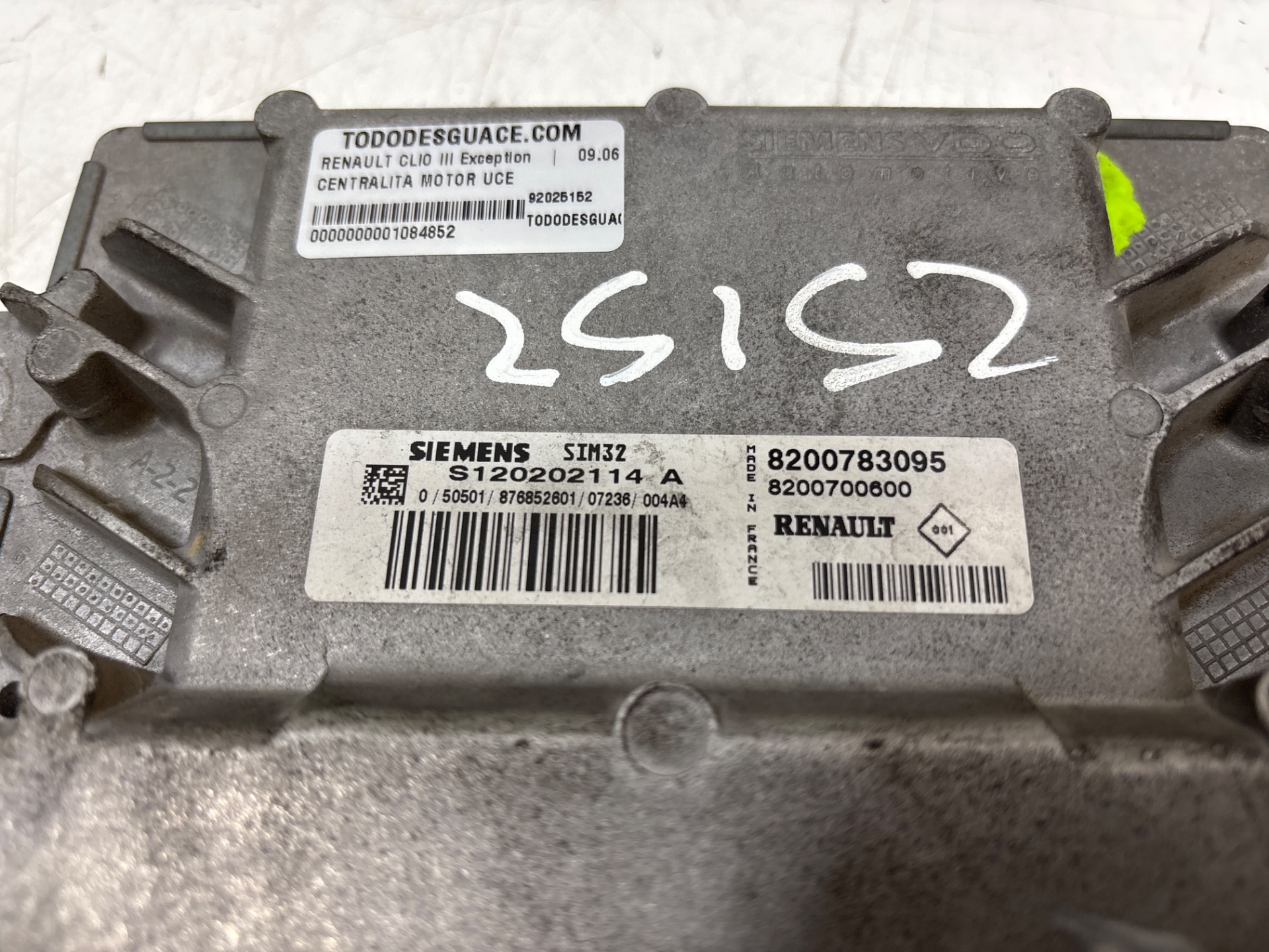 Centralita motor uce renault clio iii exception