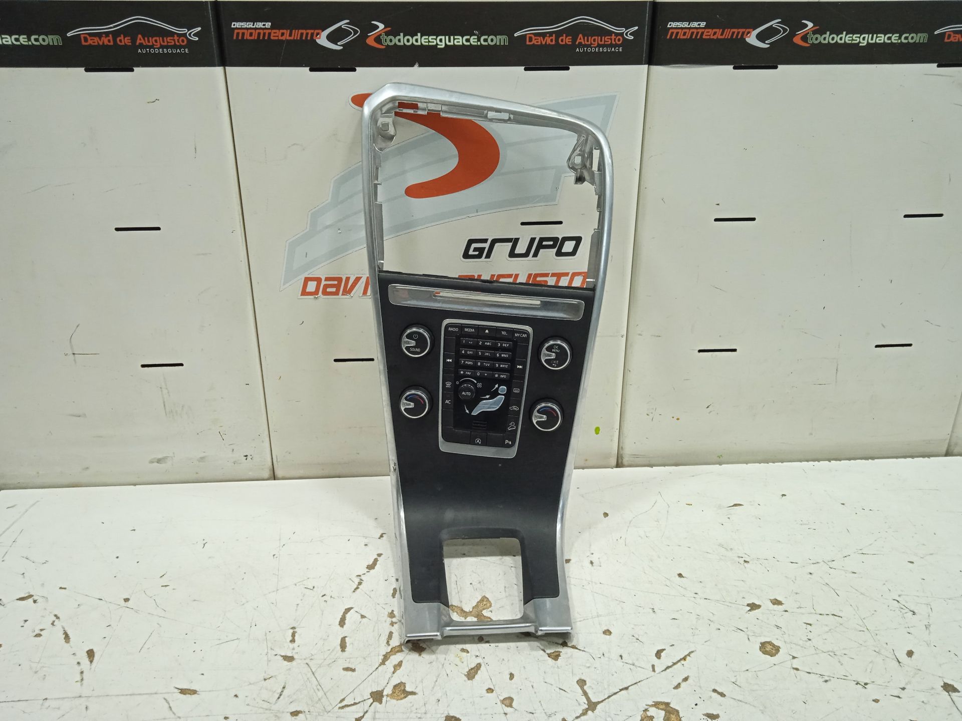 Consola central volvo xc60 momentum awd
