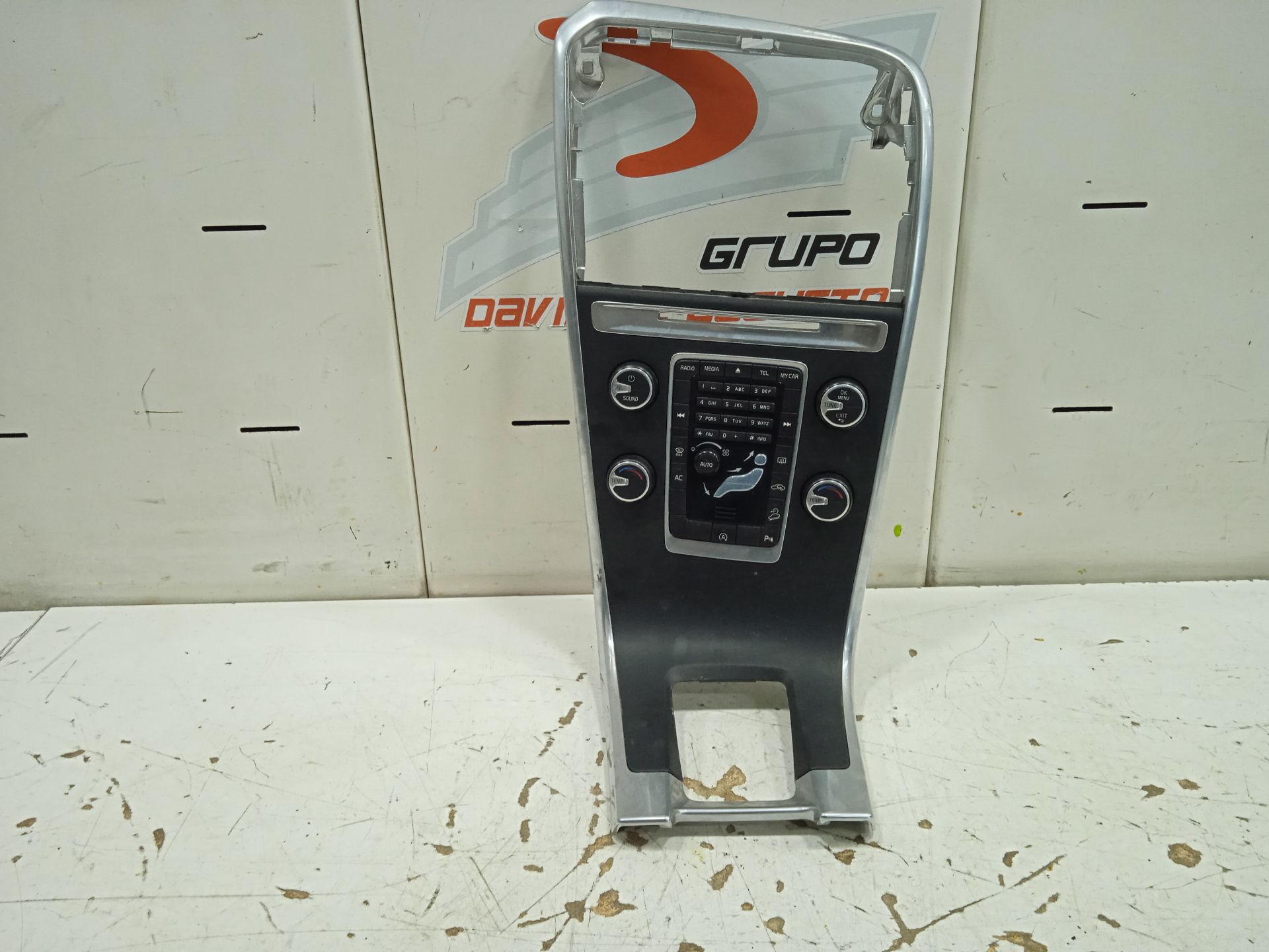 Consola central volvo xc60 momentum awd