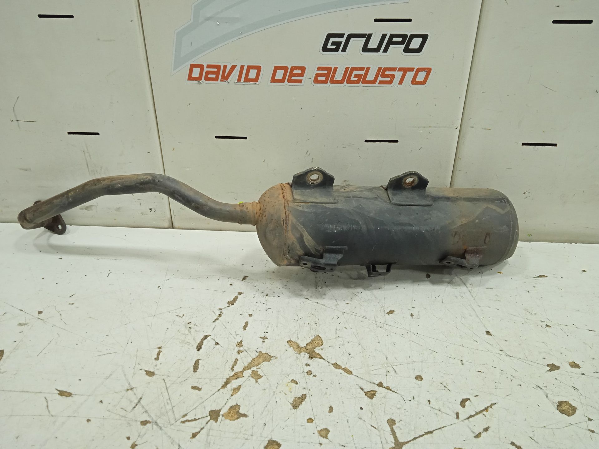 Tubo escape completo honda  no identificado