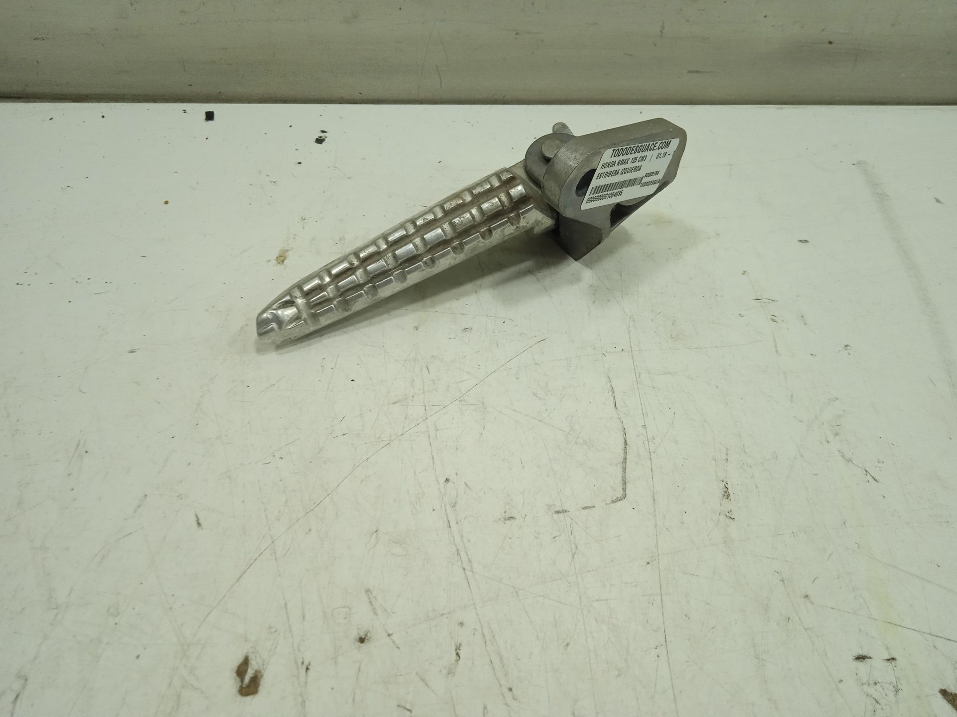 Estribera izquierda honda  no identificado