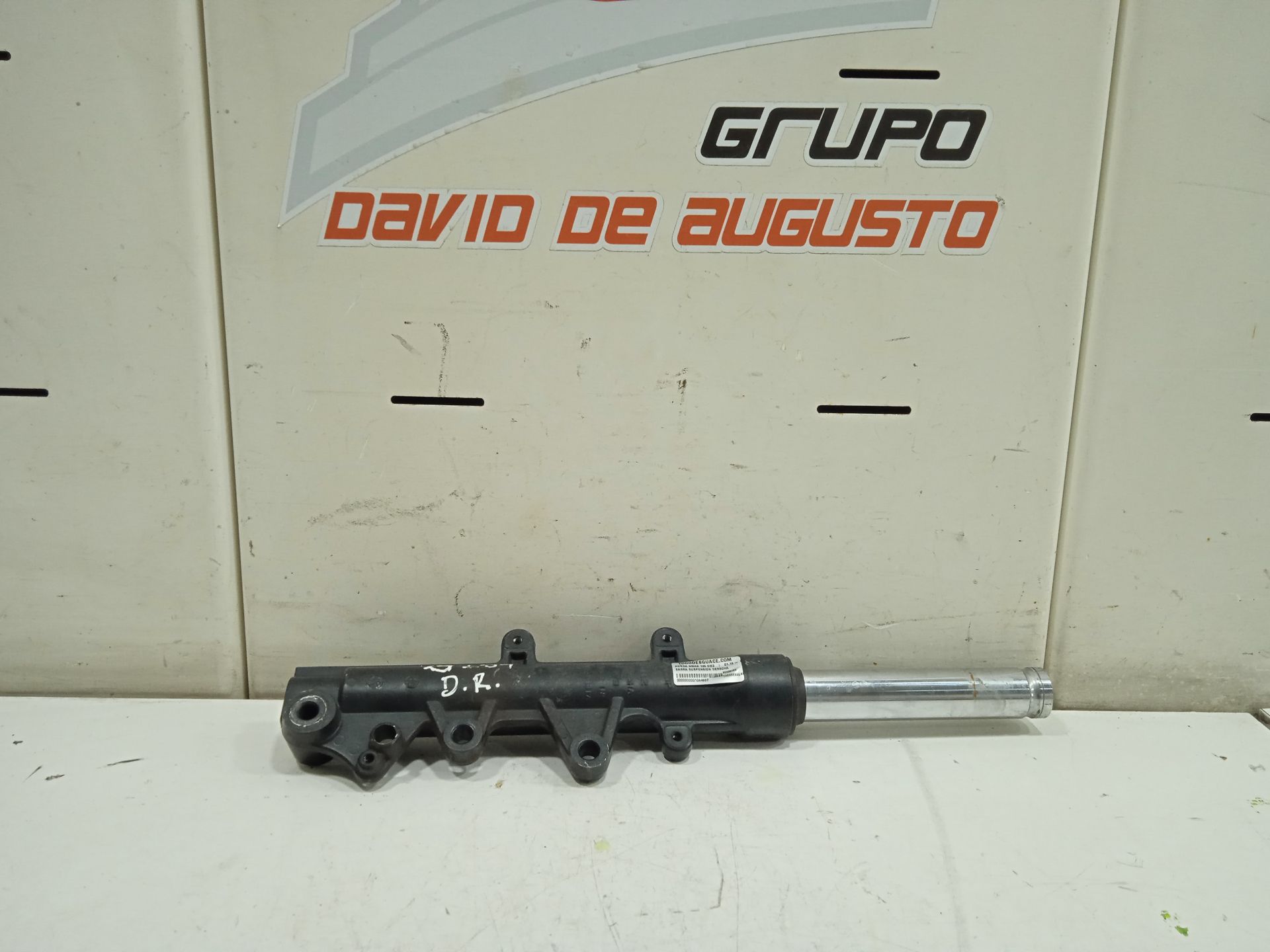 Barra suspension derecha honda  no identificado