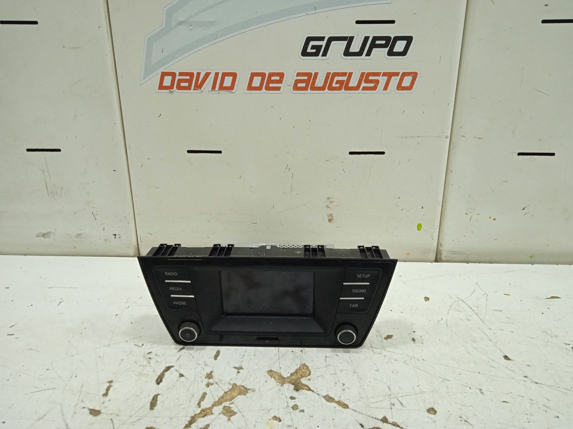 Sistema audio / radio cd skoda fabia (nj3) color concept