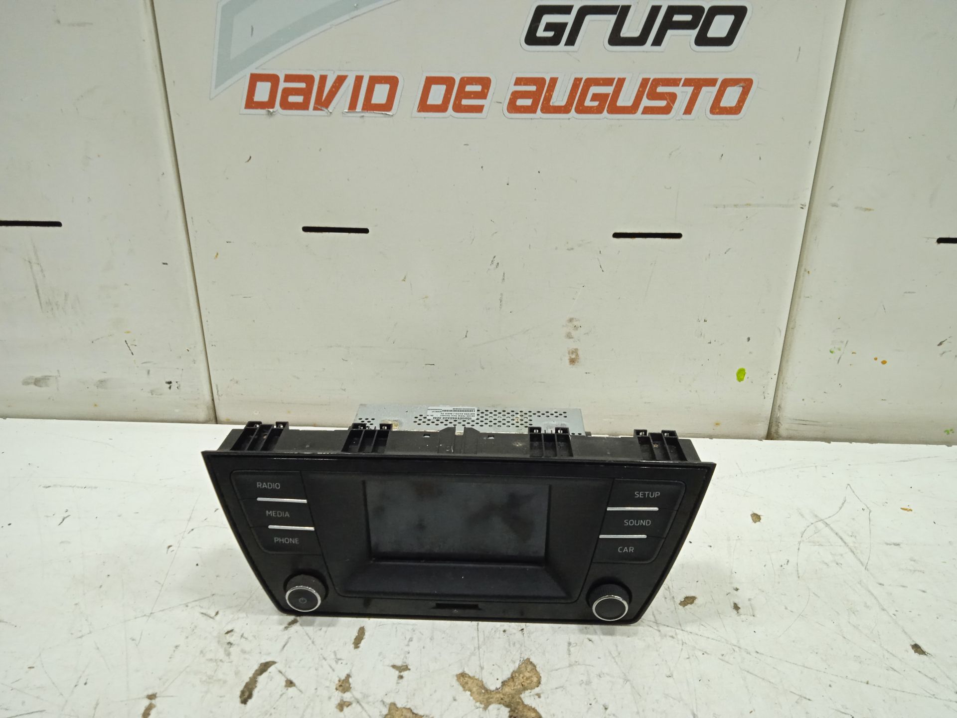 Sistema audio / radio cd skoda fabia (nj3) color concept
