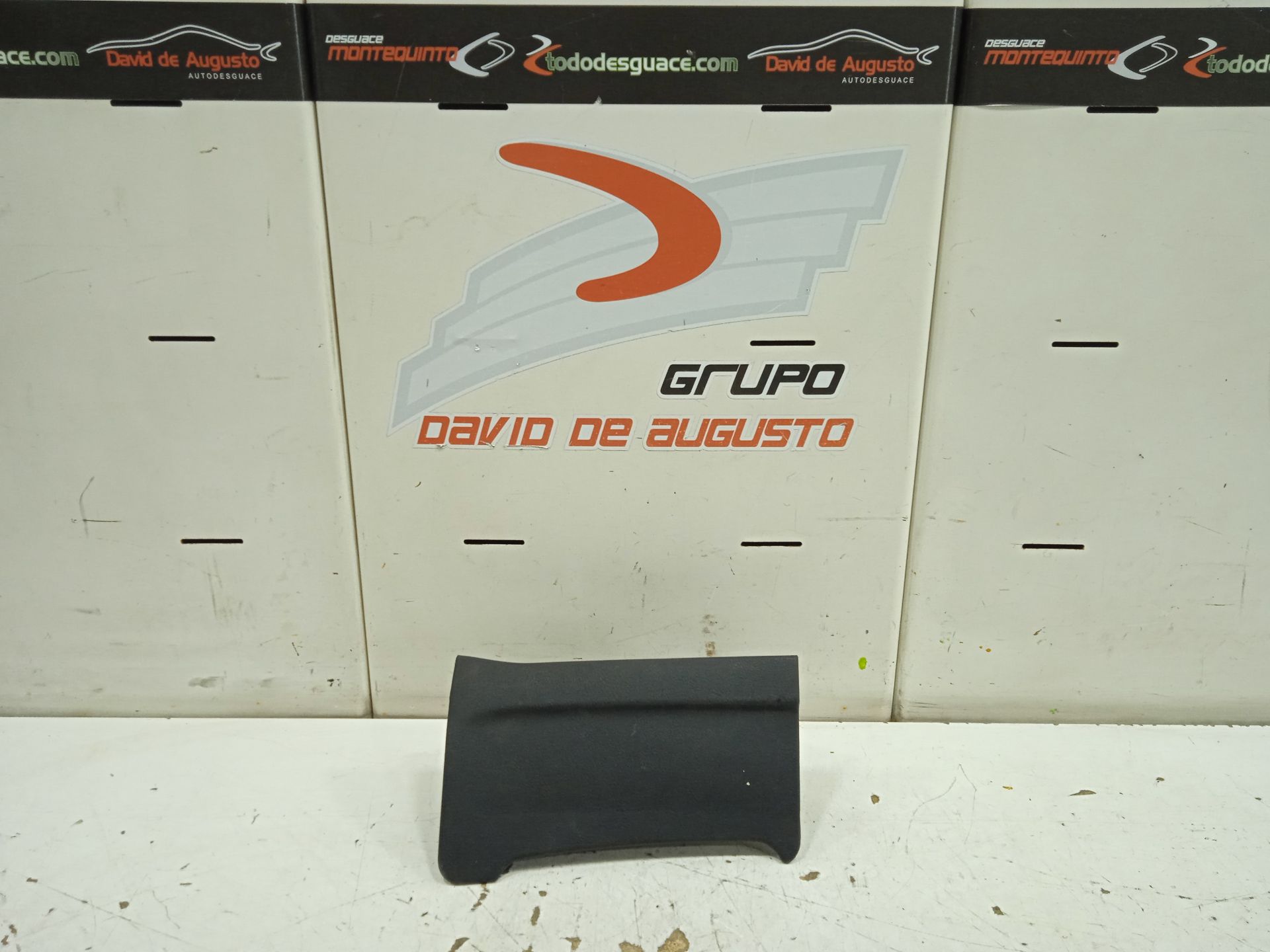 Airbag de rodillas peugeot 407 sport