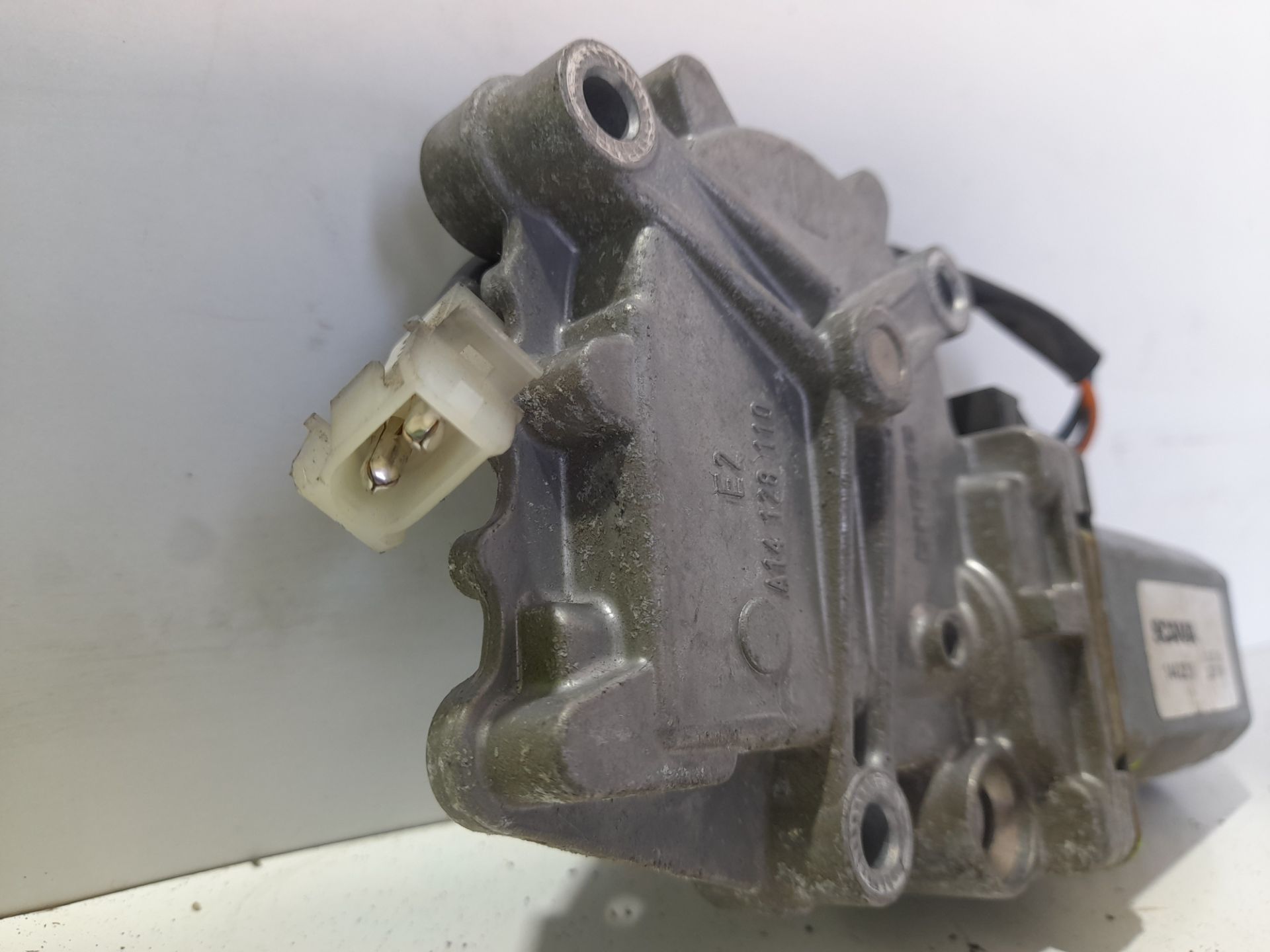 Motor elevalunas delantero derecho scania baureihe c-klasse pgr (2004) fsa g400 (4x2) corto cg 14