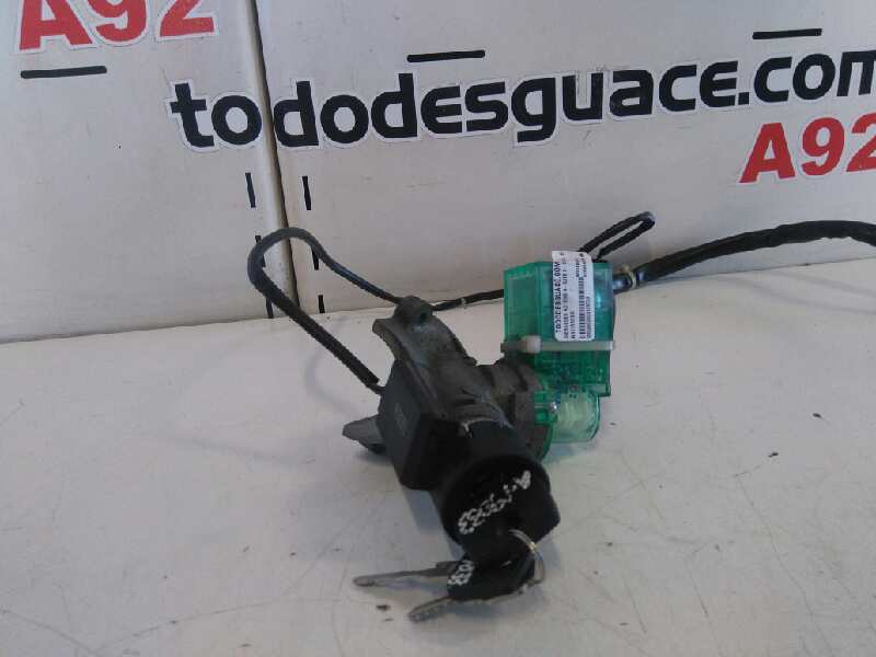 Antirrobo / llave contacto mercedes-benz actros 6-cil. 4-ejes bm 95023 (1996) 3235  (8x44)  om 501 la l (la