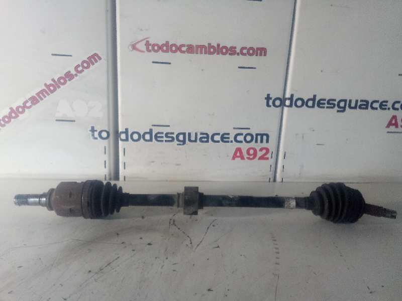 Transmision delantera derecha toyota yaris (ksp9scp9nlp9) active