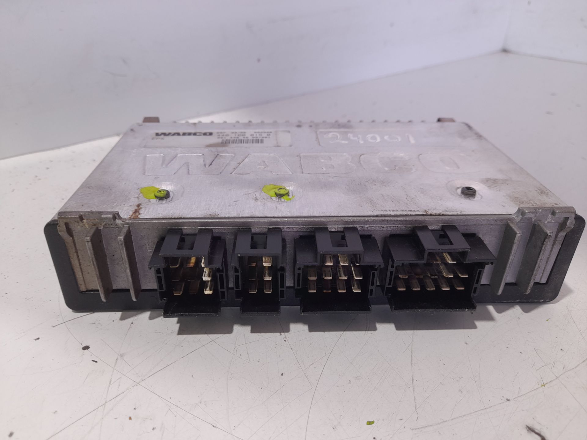 Modulo ecu mercedes-benz axor 2 c 4-ejes 32 t bm 942 (09.2006) 3243  8x44   om 457 la l (lar