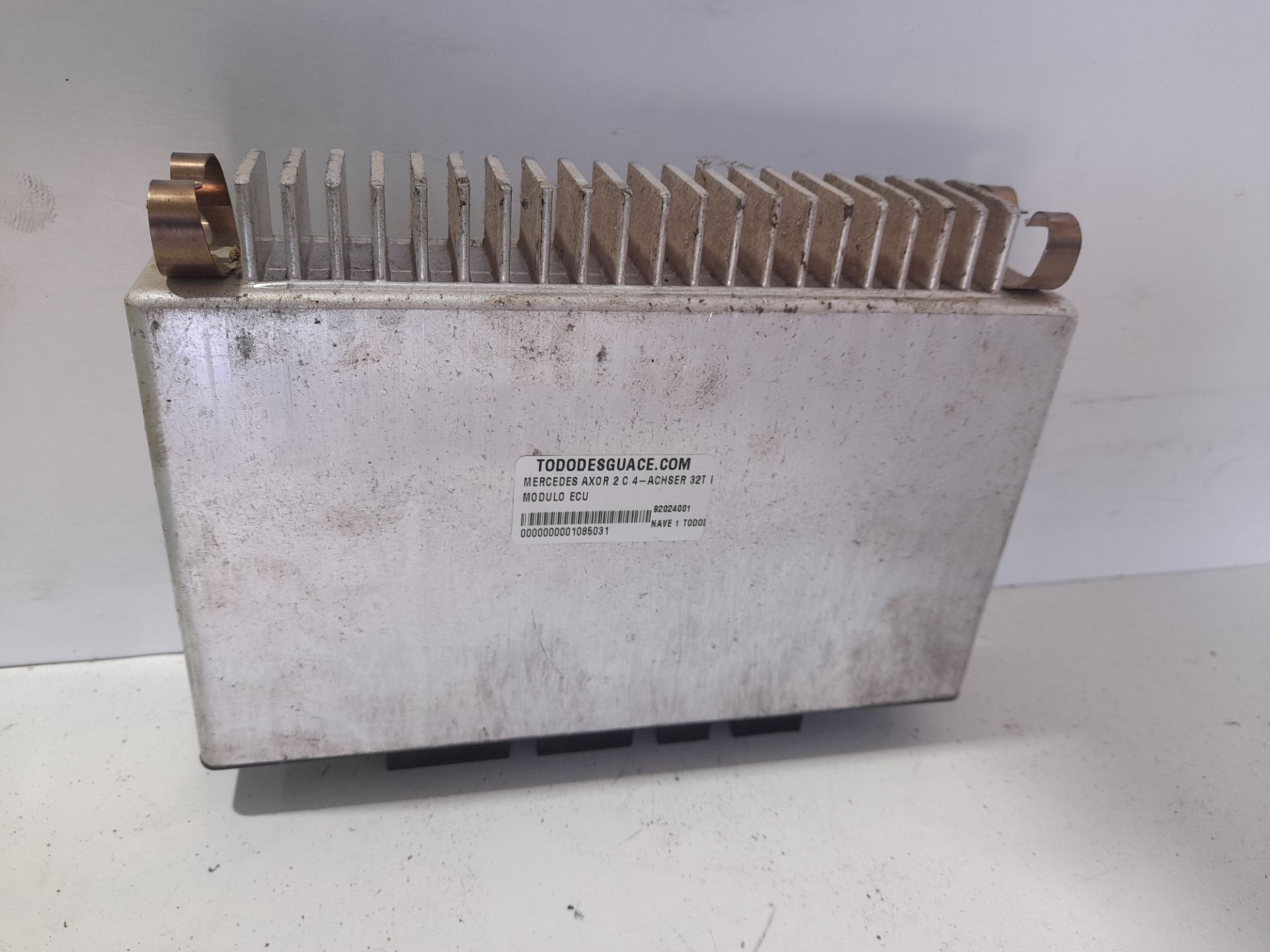 Modulo ecu mercedes-benz axor 2 c 4-ejes 32 t bm 942 (09.2006) 3243  8x44   om 457 la l (lar