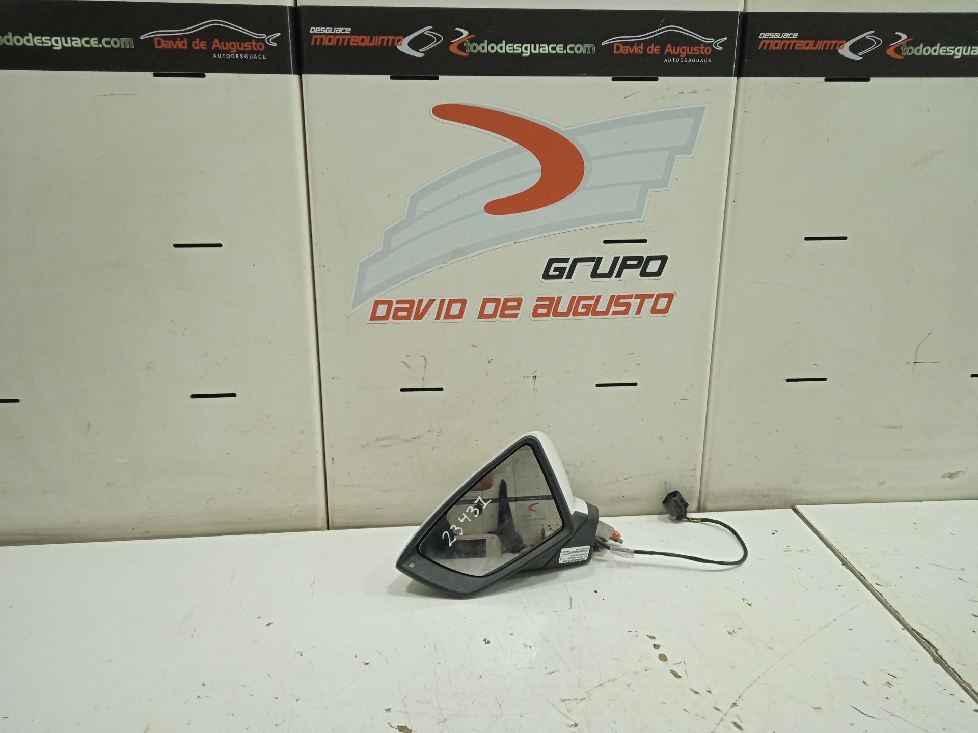 Retrovisor izquierdo seat leon (5f1) reference