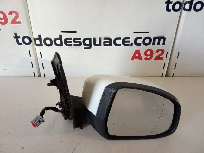 No identificado ford focus berlina (cap) ambiente (d)