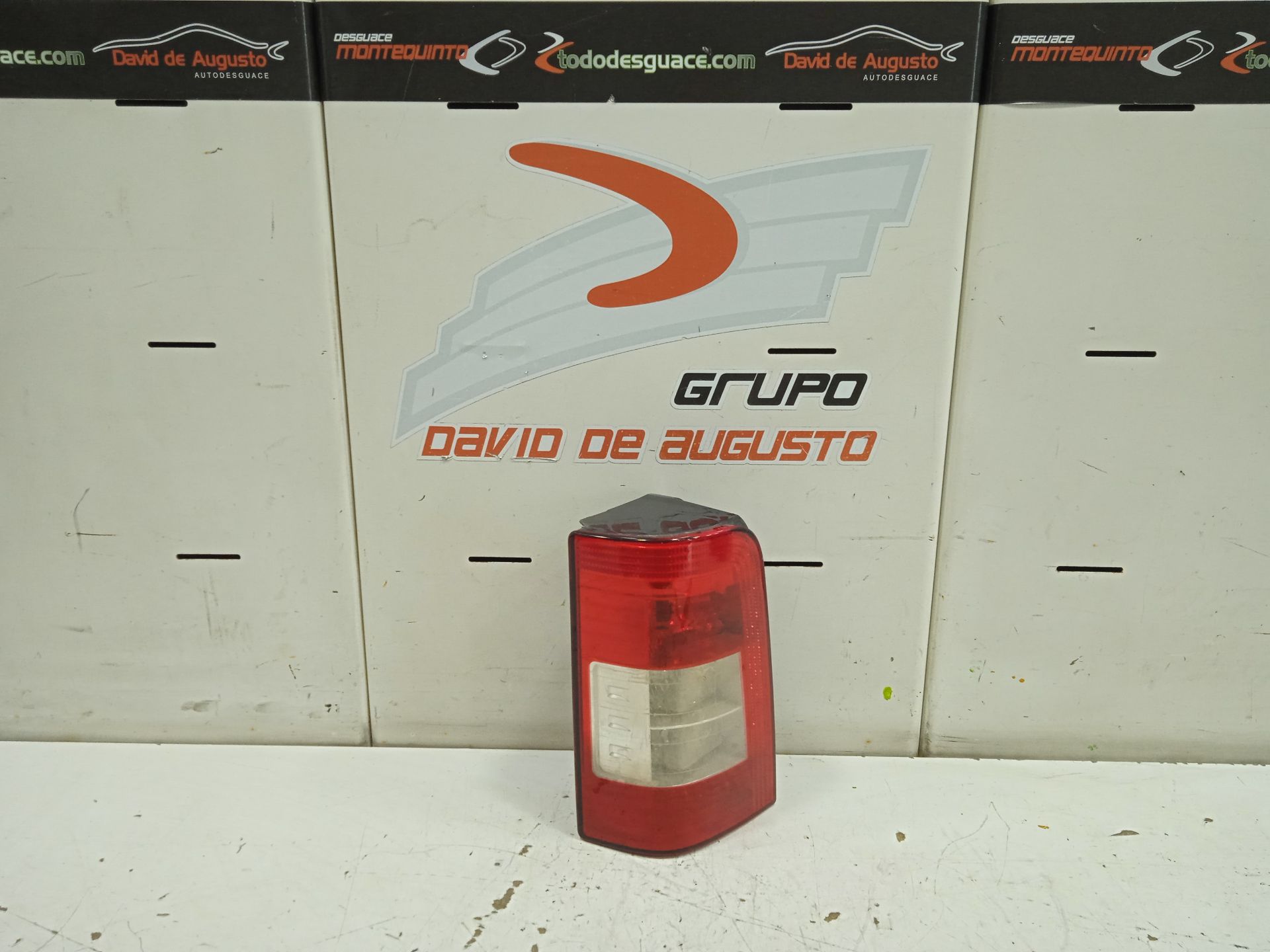 Piloto trasero izquierdo citroen berlingo 1.6 hdi 92 multispace