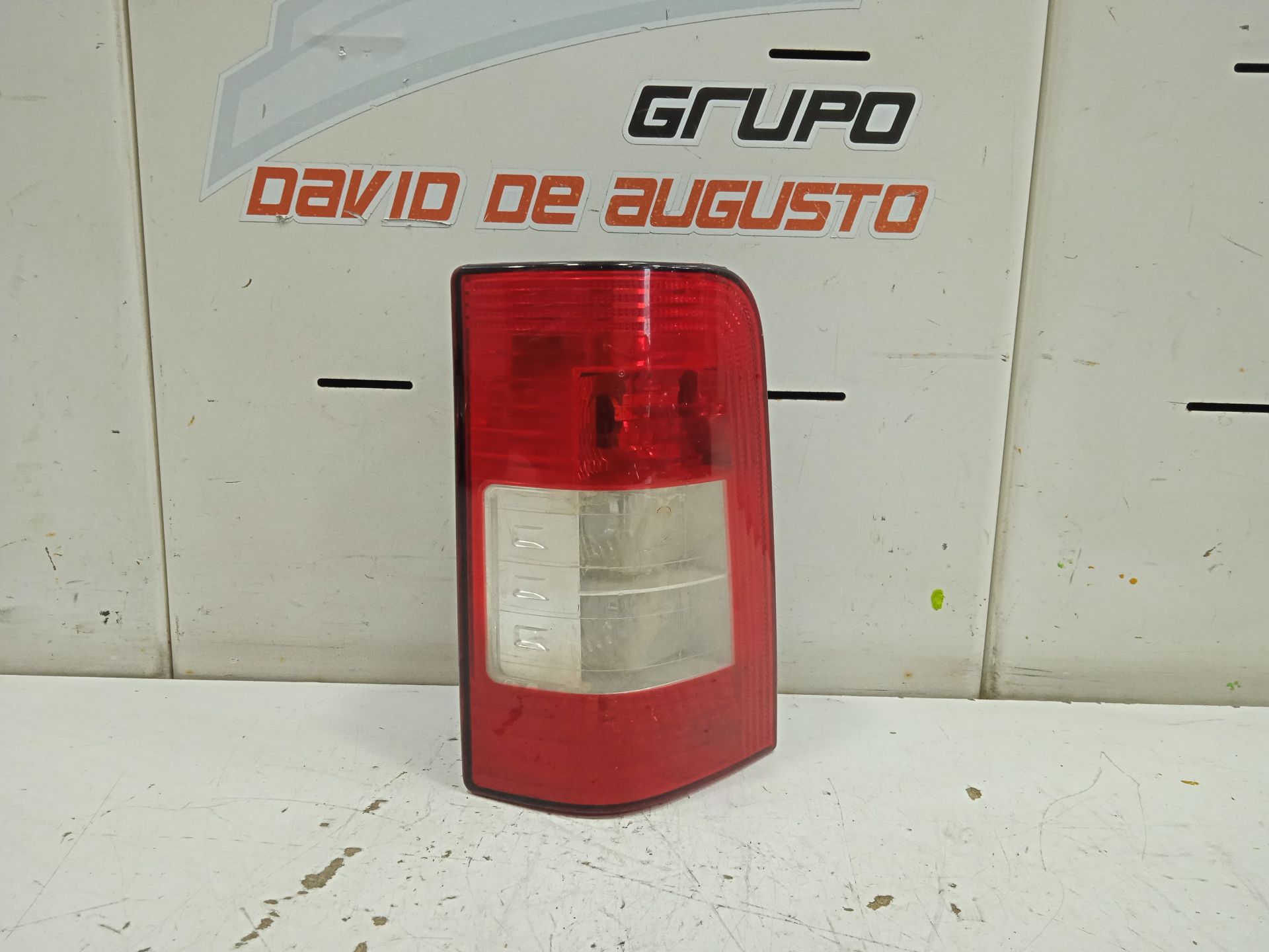 Piloto trasero izquierdo citroen berlingo 1.6 hdi 92 multispace