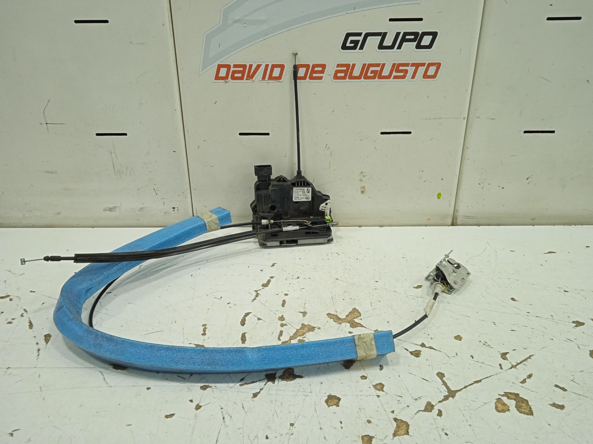 Cerradura puerta trasera derecha hdi (335)