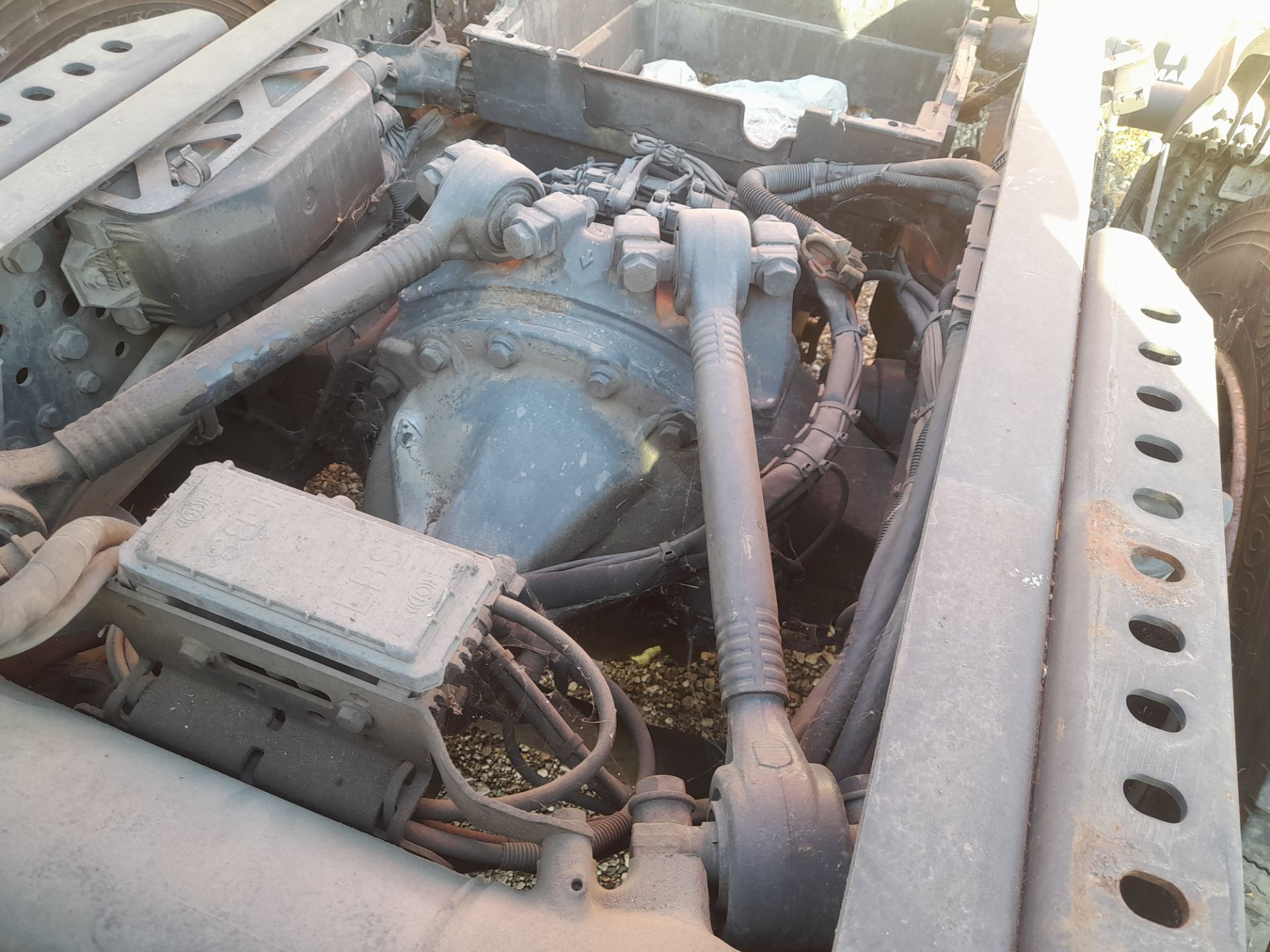 No identificado mercedes-benz actros 23 6-cil. 2-ejes bm 93024 (2003) 