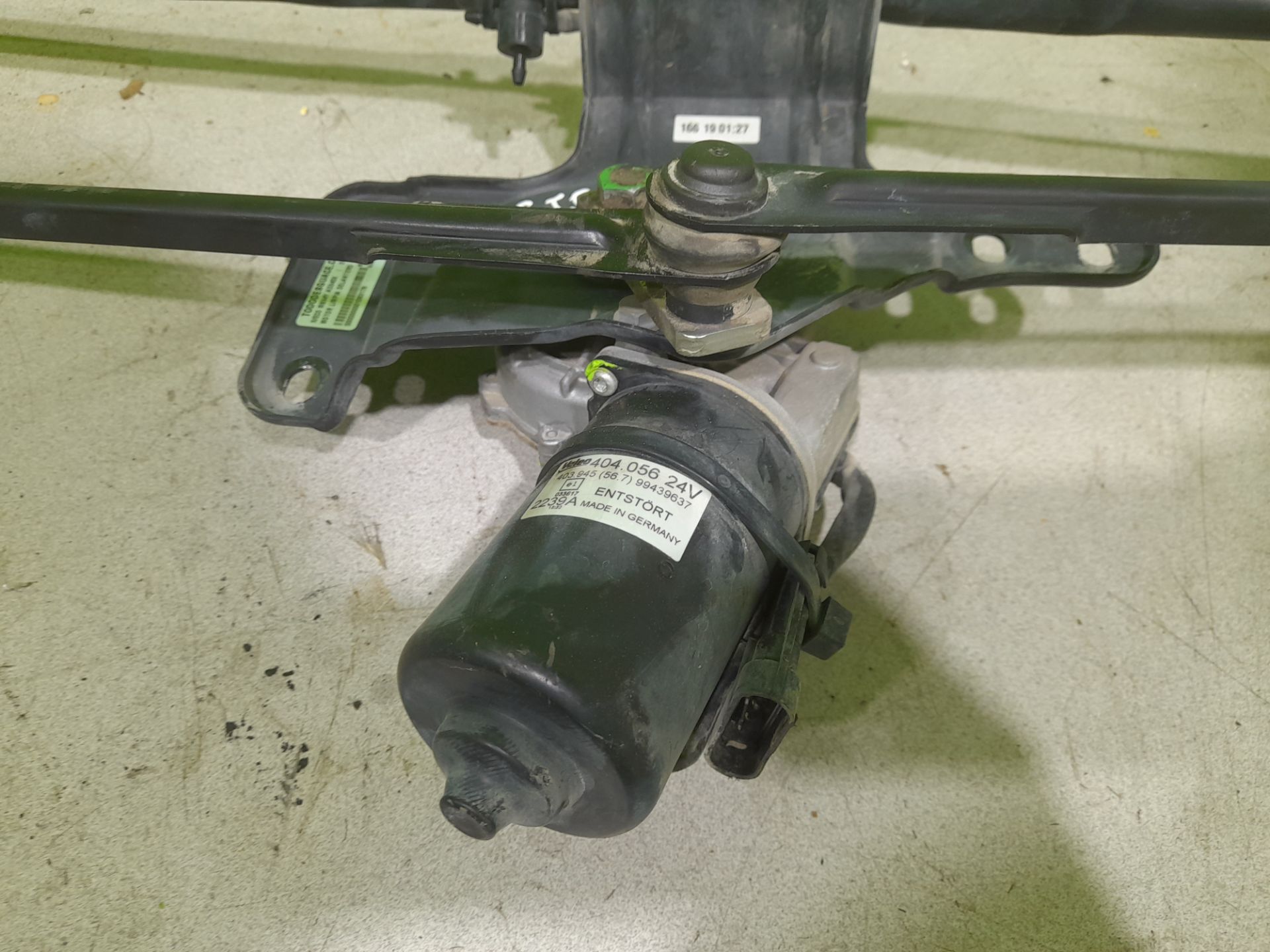 Motor limpia delantero iveco  no identificado