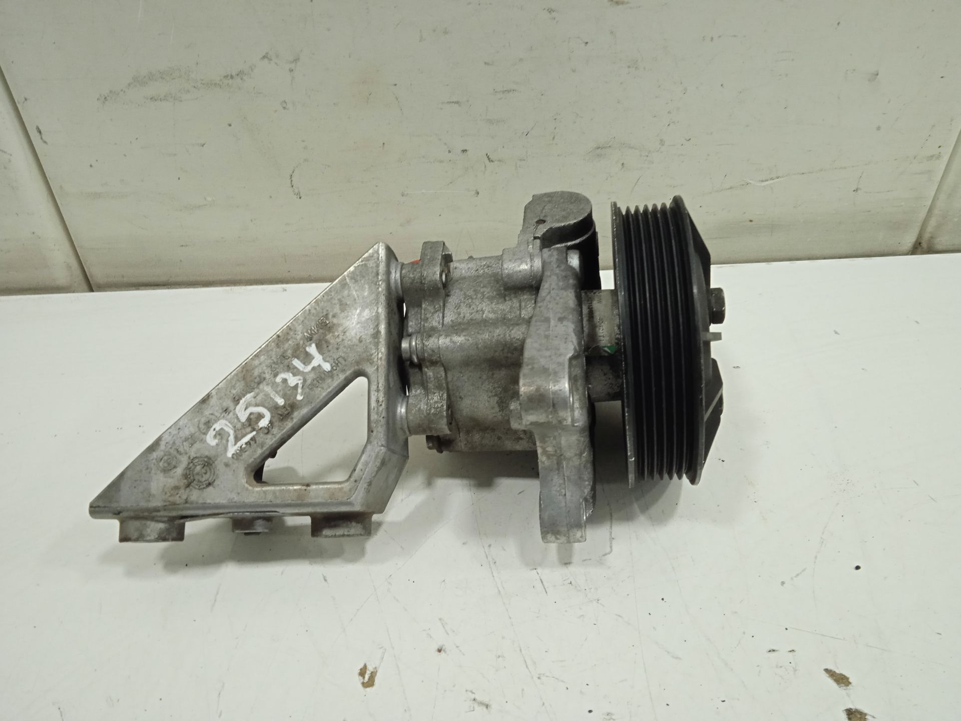 Bomba direccion bmw serie 3 touring (e91) 325xi