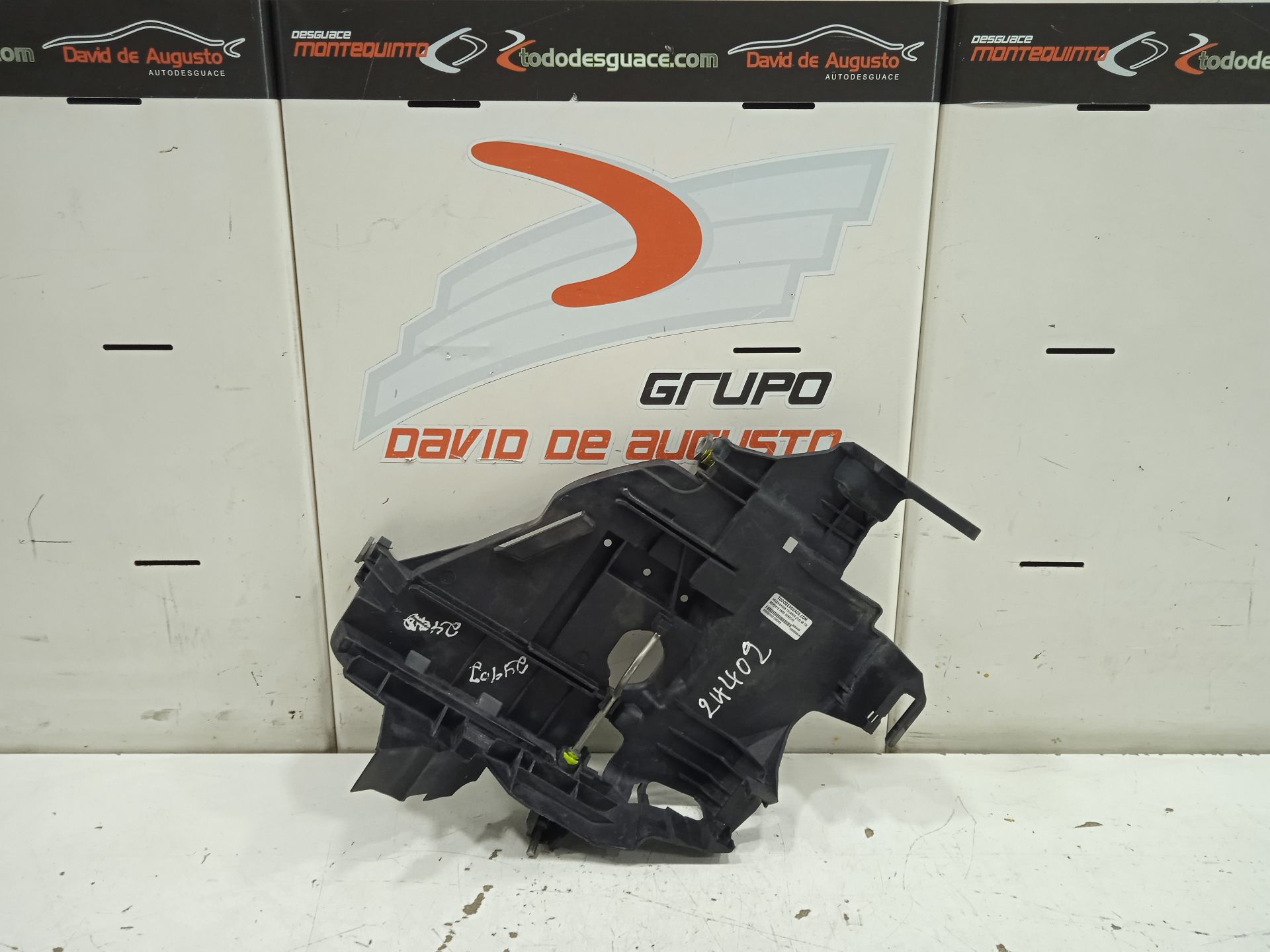 Soporte faro derecho volkswagen touareg (7l6) v6 tdi