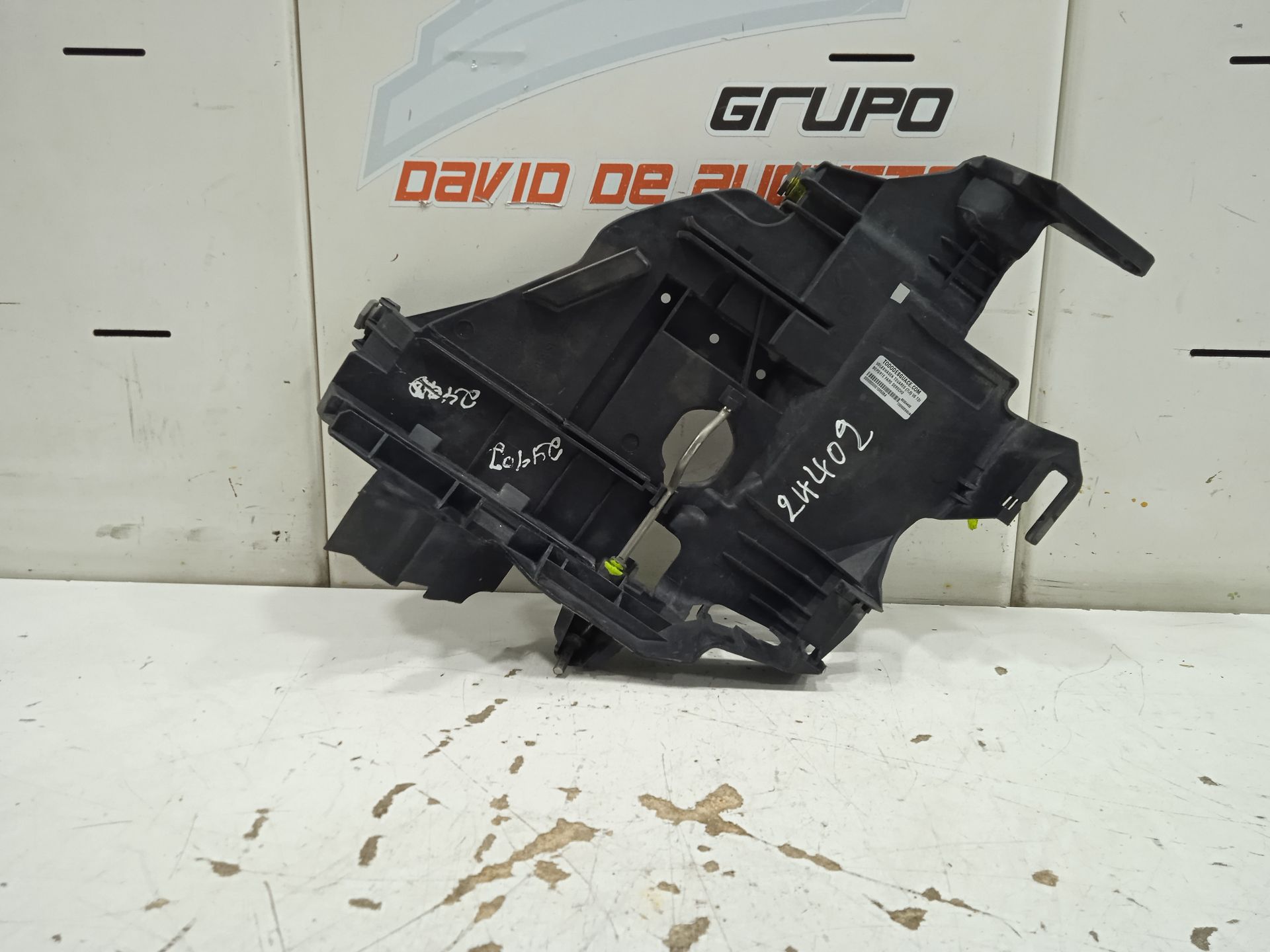Soporte faro derecho volkswagen touareg (7l6) v6 tdi