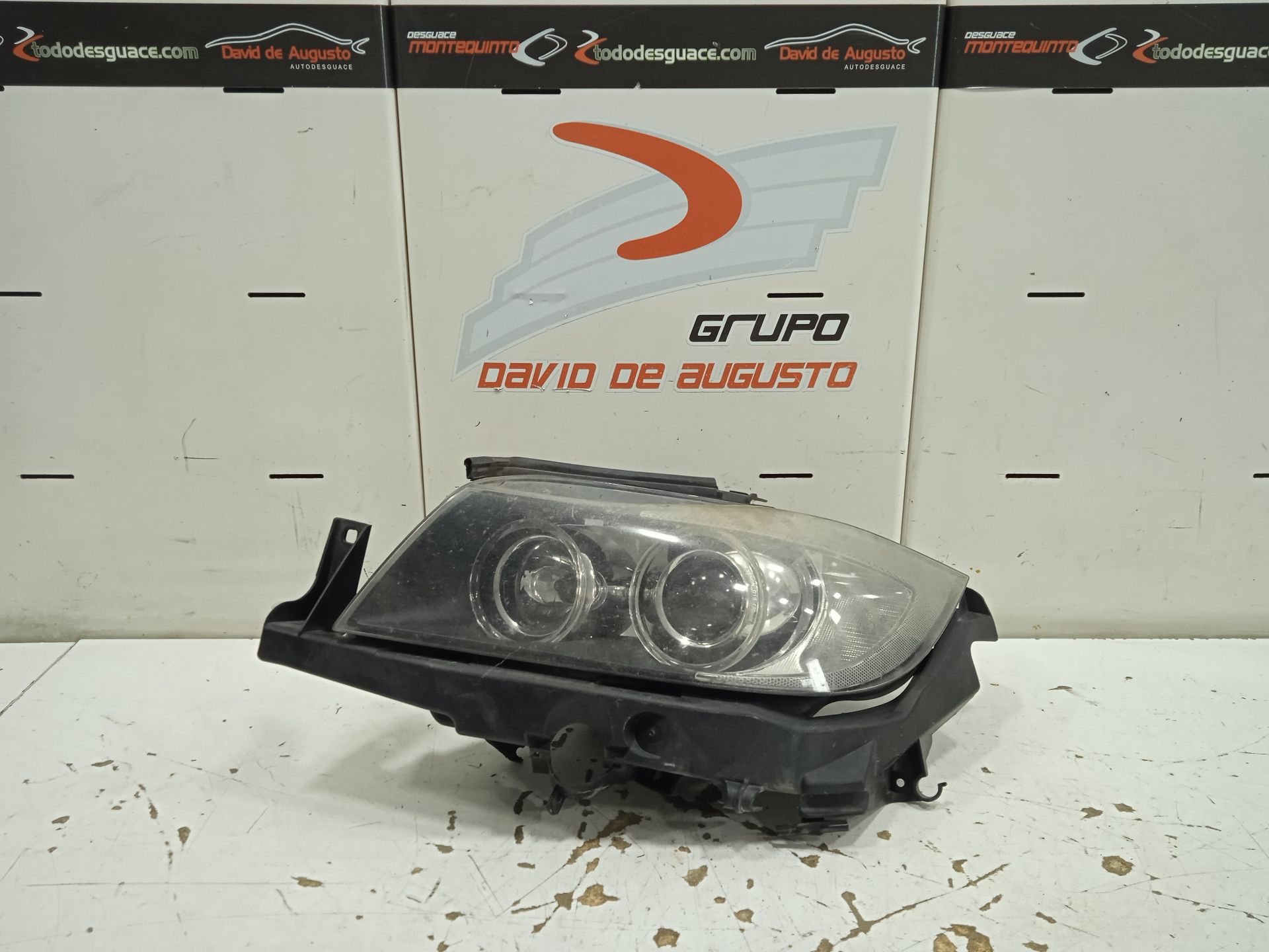 Faro izquierdo bmw serie 3 touring (e91) 325xi