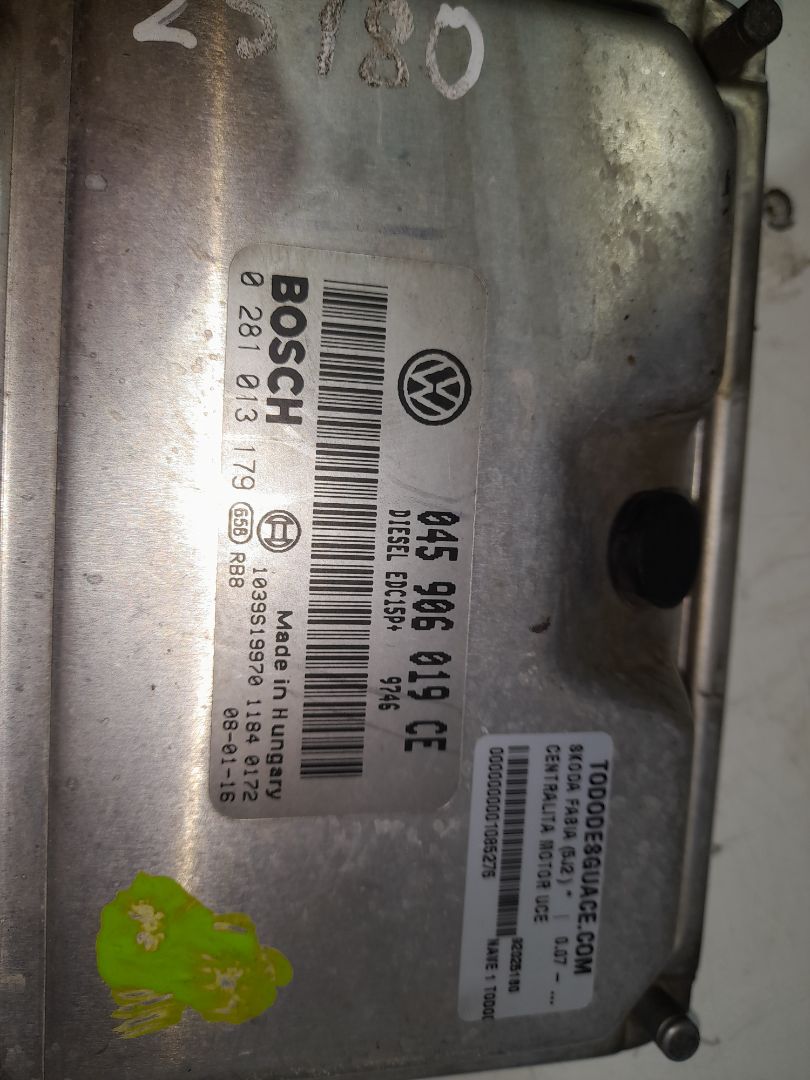 Centralita motor uce skoda fabia (5j2) urban