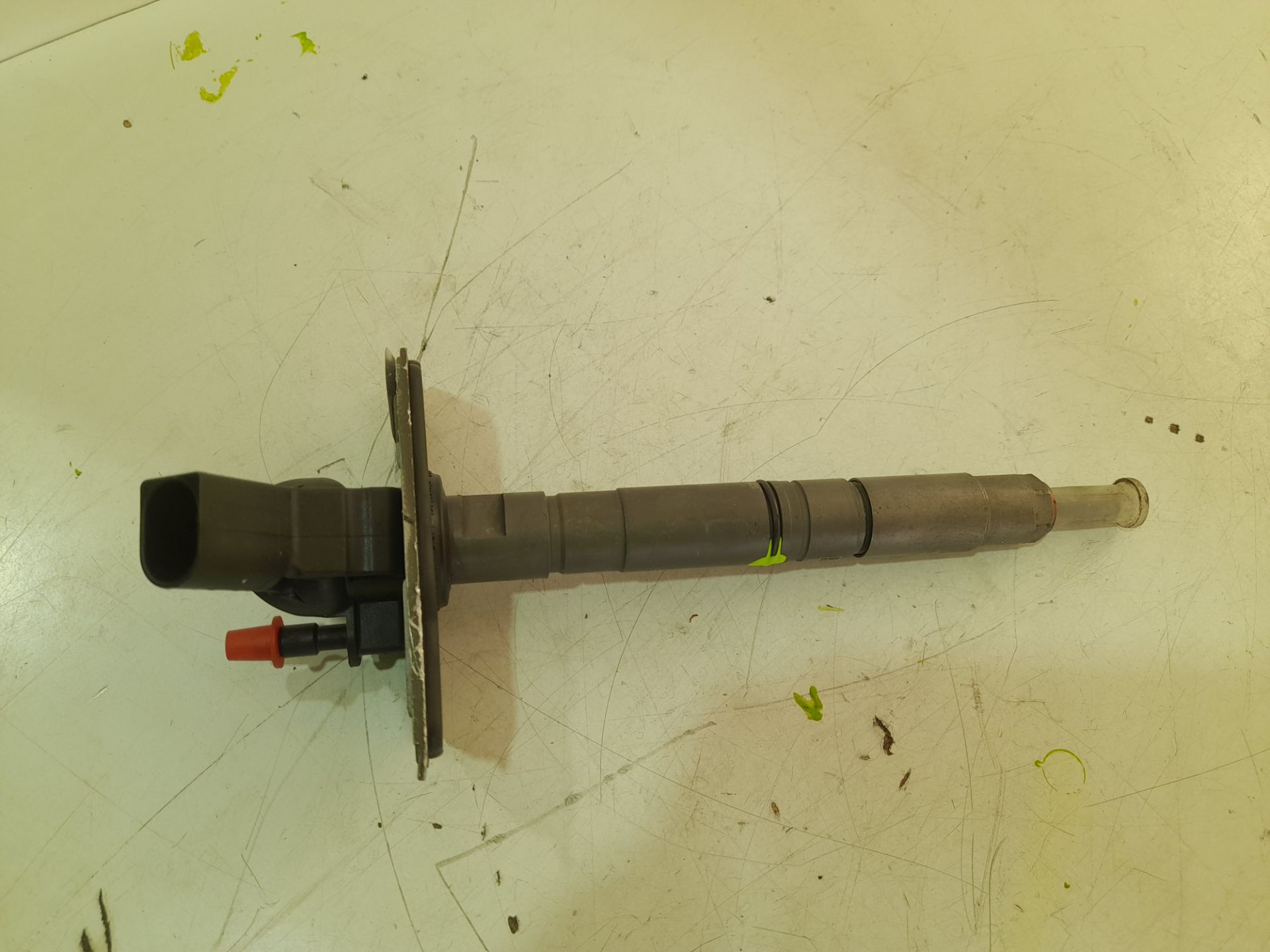 Inyector volkswagen touareg (7l6) v6 tdi