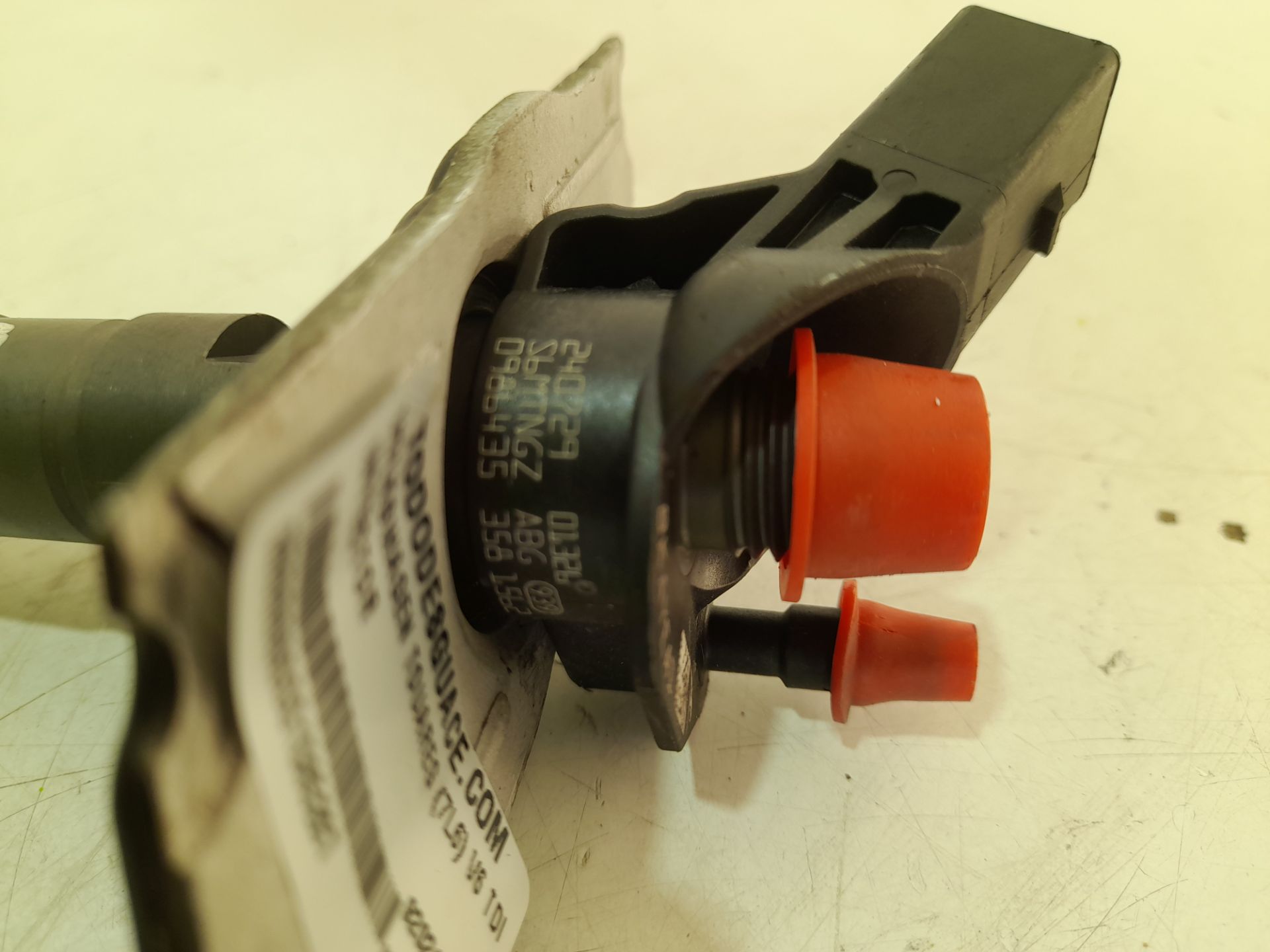 Inyector volkswagen touareg (7l6) v6 tdi