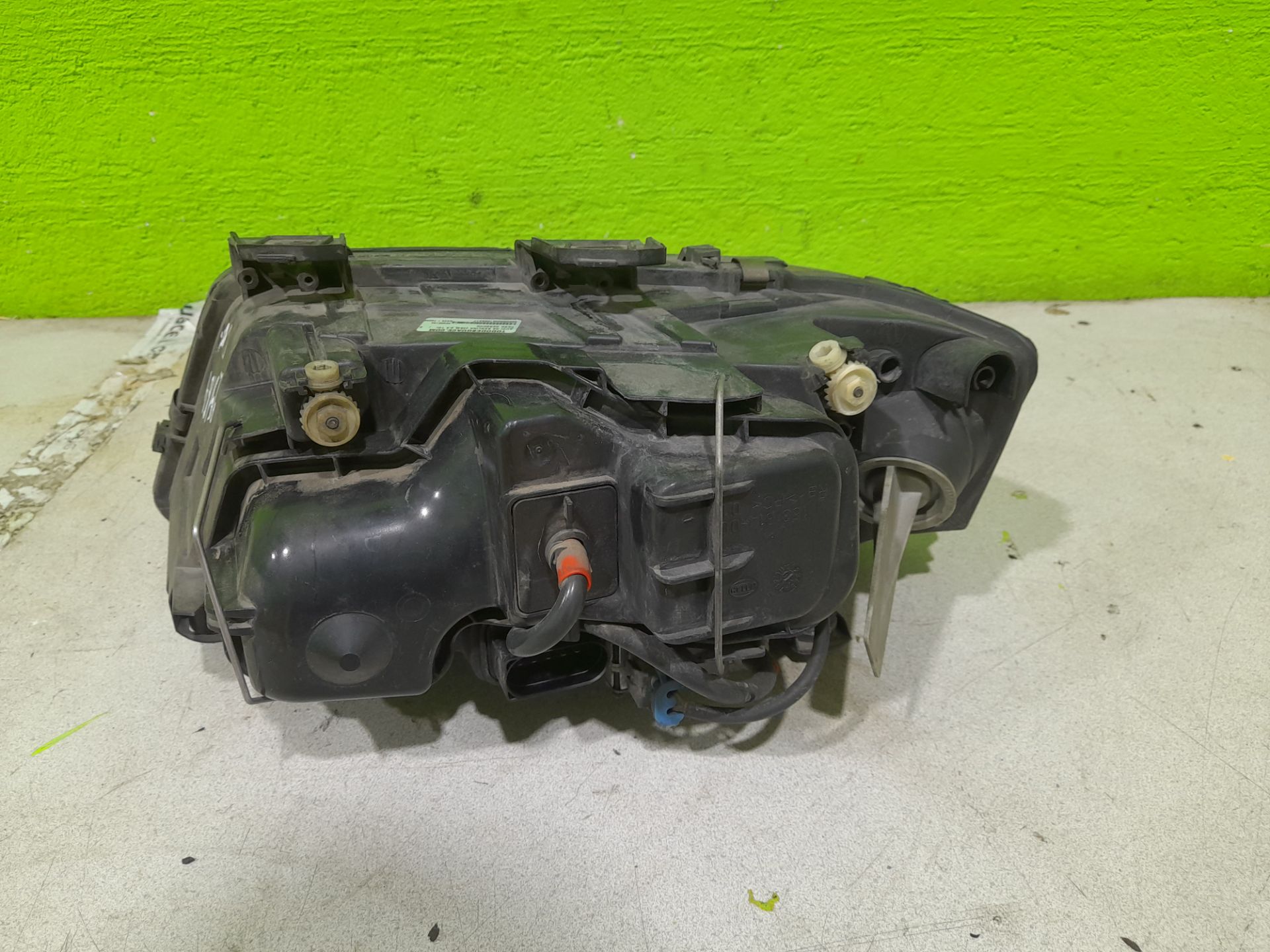 Faro derecho audi a6 berlina (4b2) 2.5 tdi