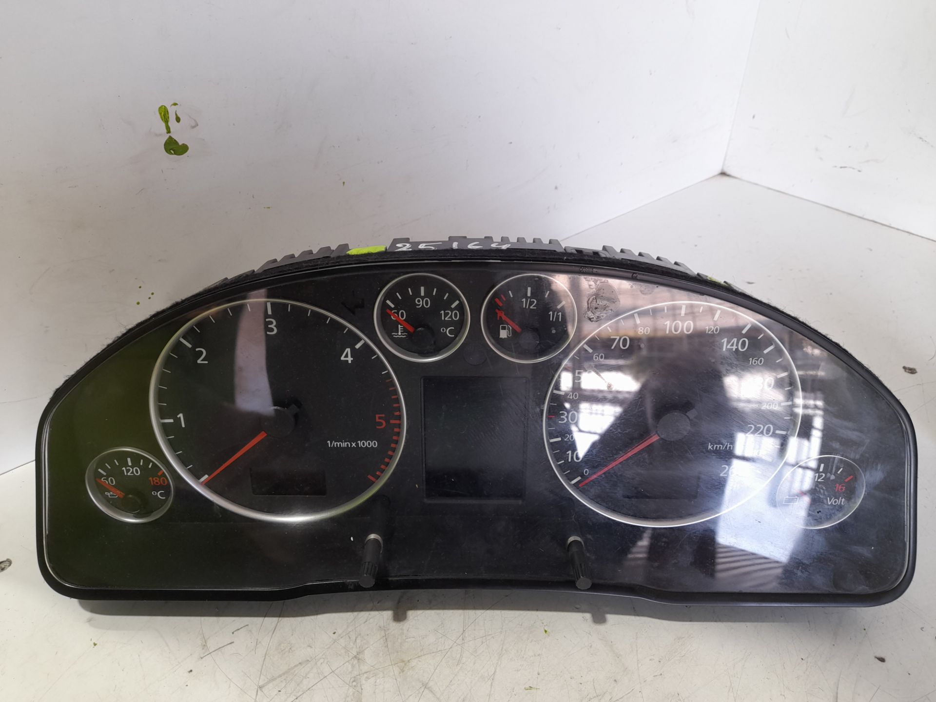 Cuadro instrumentos audi a6 berlina (4b2) 2.5 tdi