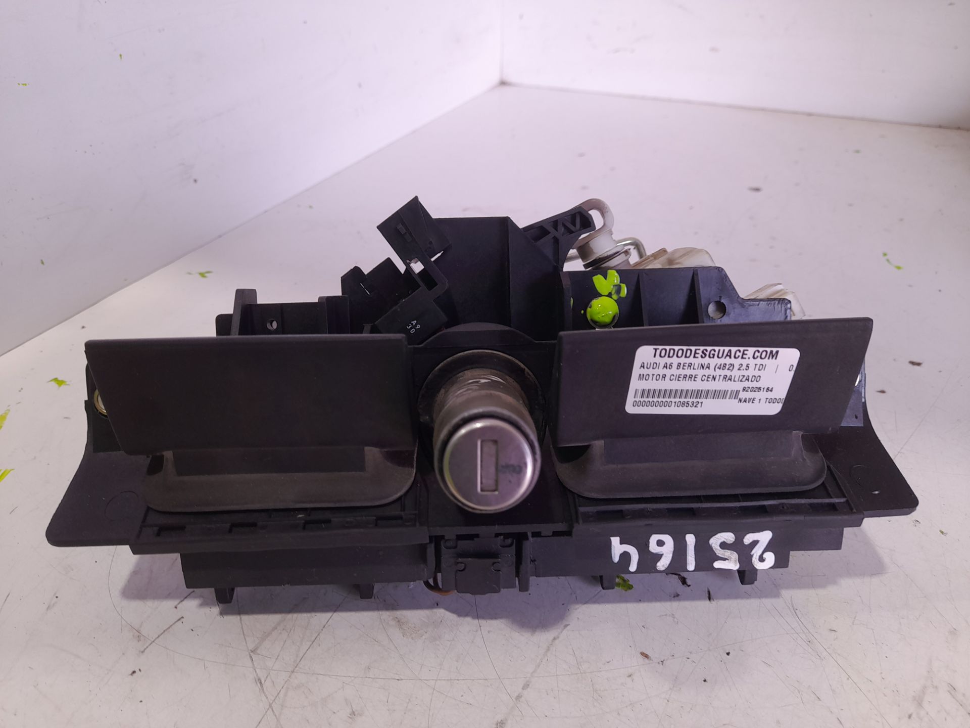 Maneta exterior maletero / porton audi a6 berlina (4b2) 2.5 tdi