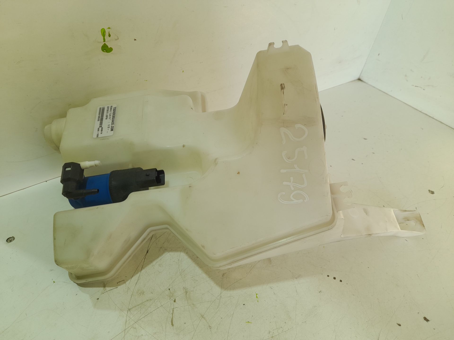 Deposito limpia renault clio iv wolfnoir