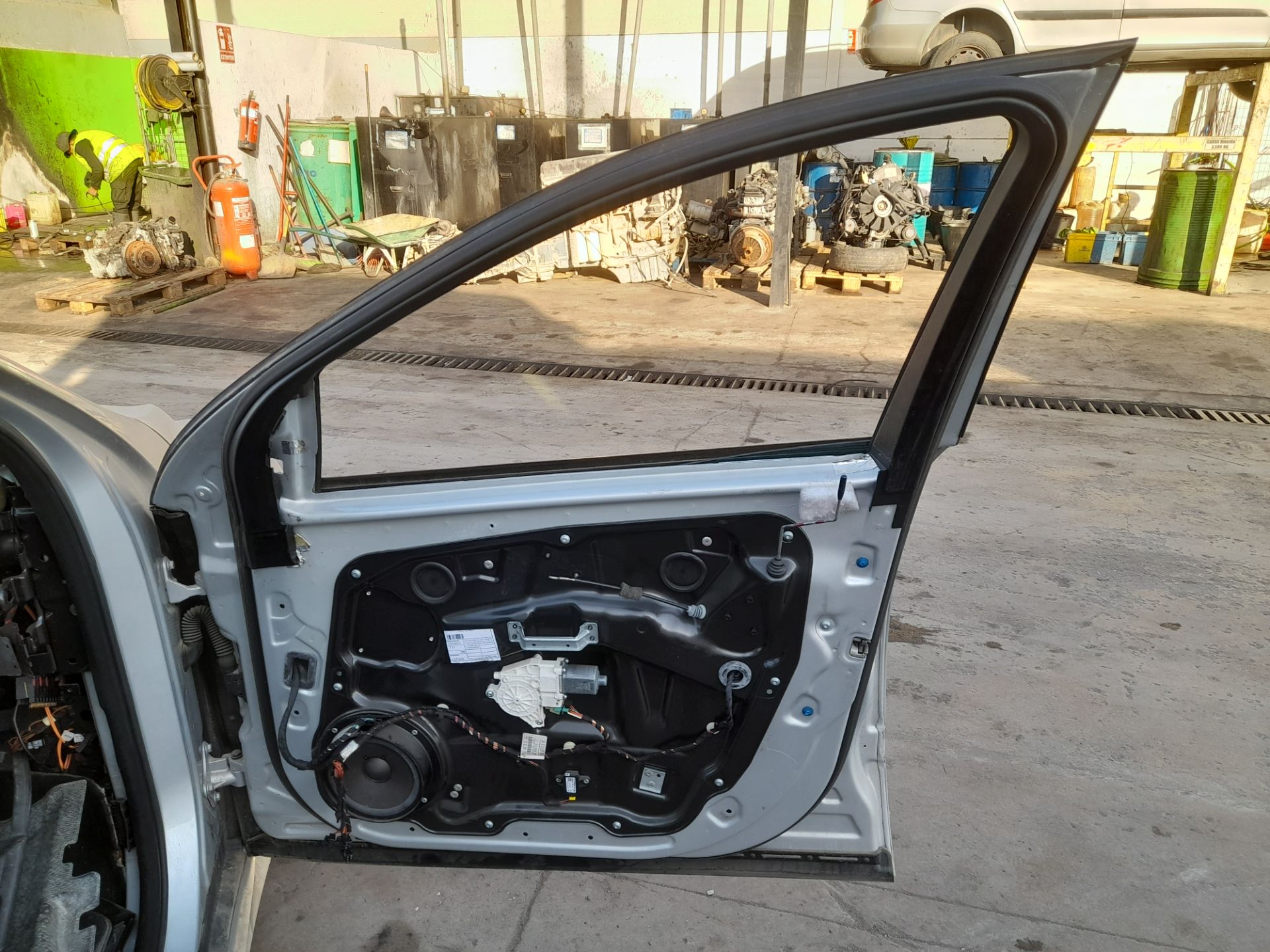 Puerta delantera derecha mercedes-benz clase r (bm 251) 320 cdi (251.022)