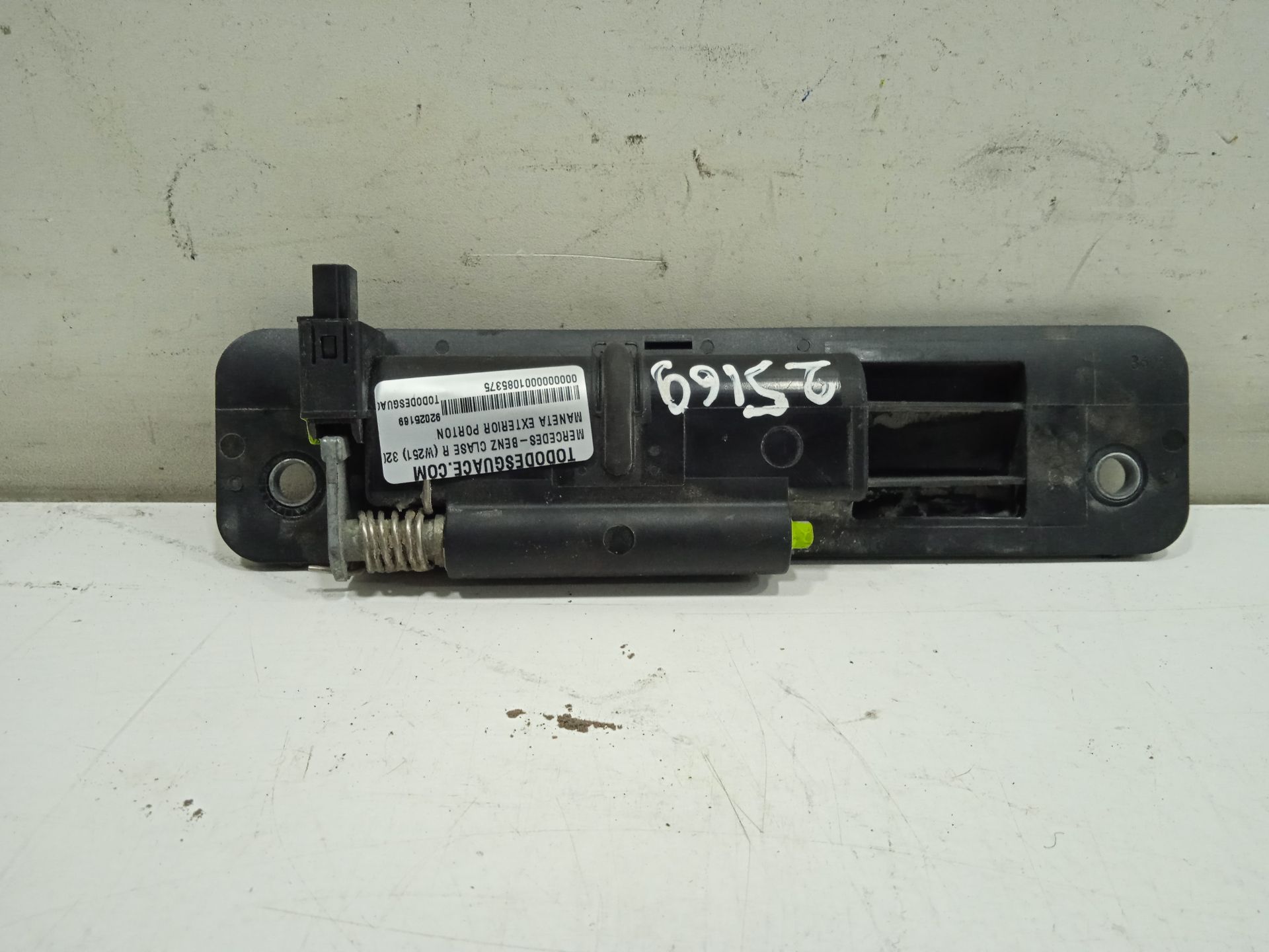 Maneta exterior porton mercedes-benz clase r (bm 251) 320 cdi (251.022)