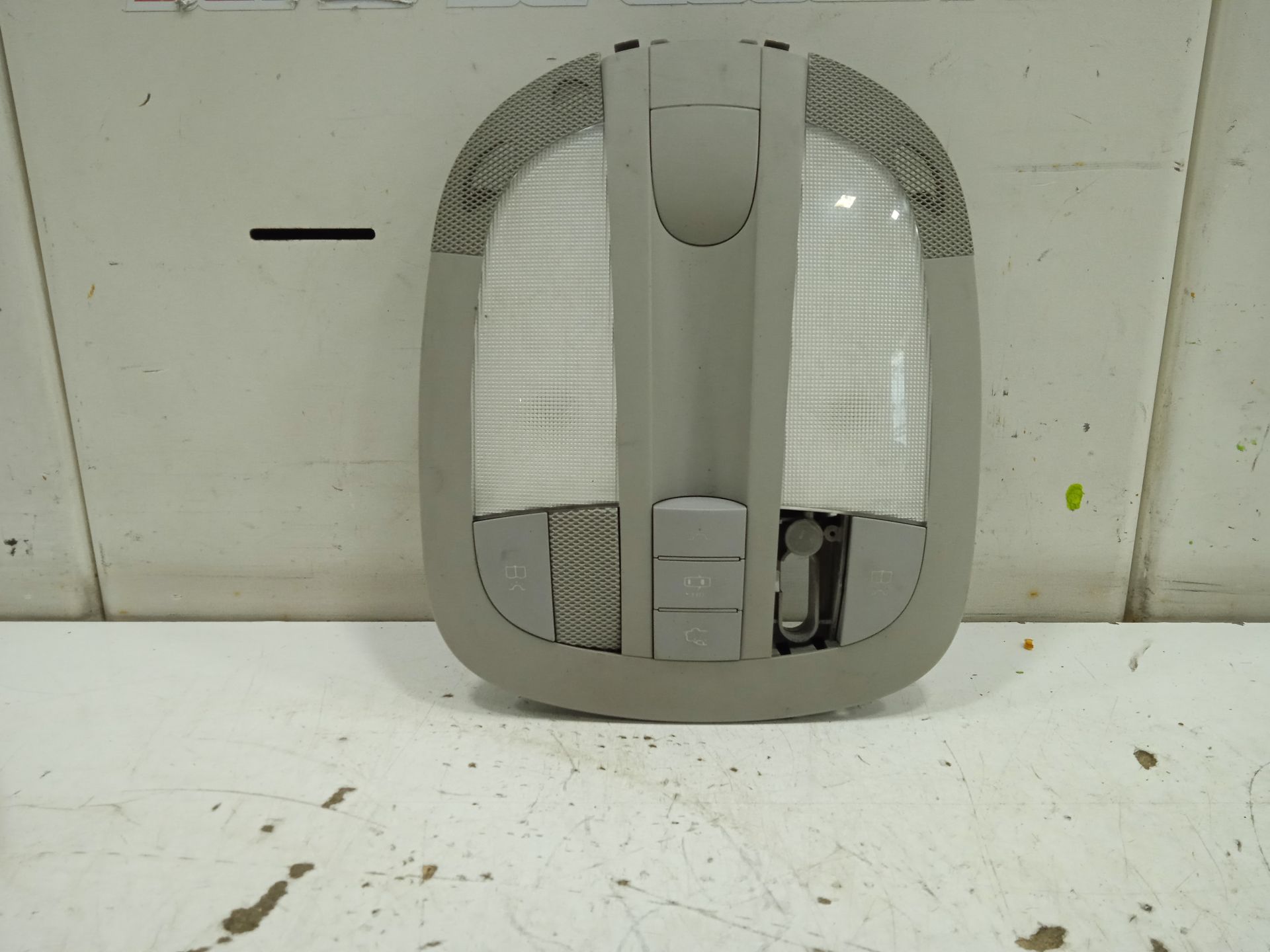 Luz interior mercedes-benz clase r (bm 251) 320 cdi (251.022)