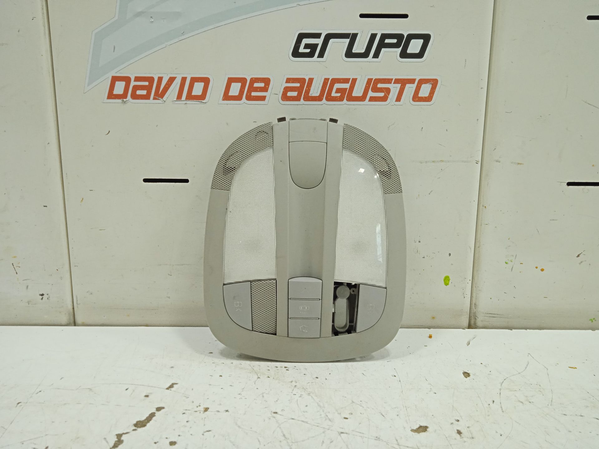Luz interior mercedes-benz clase r (bm 251) 320 cdi (251.022)