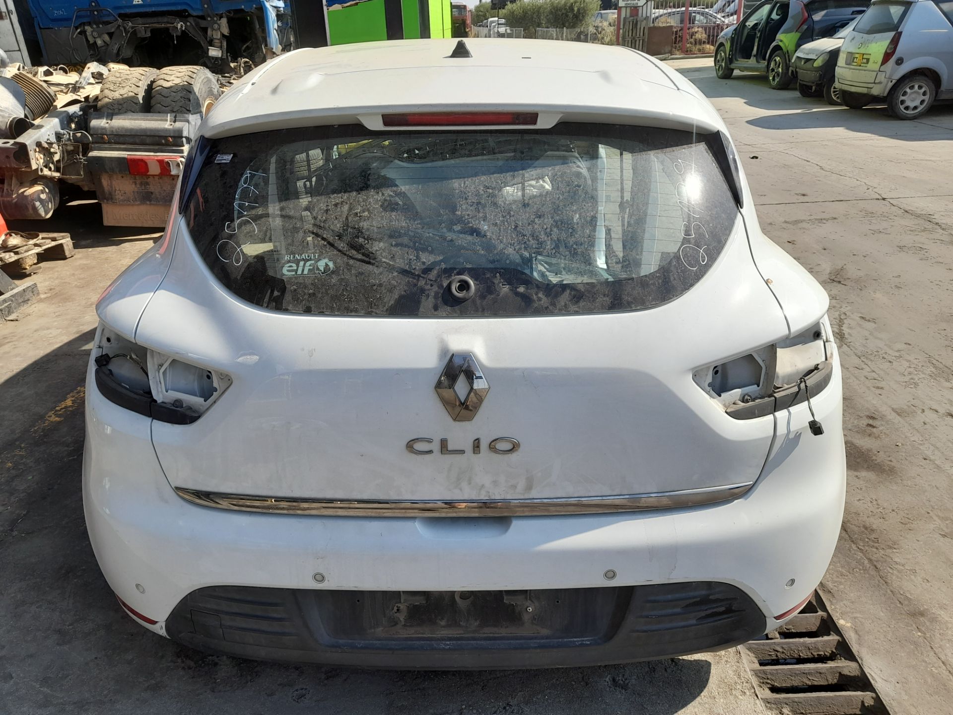 Porton trasero renault clio iv wolfnoir