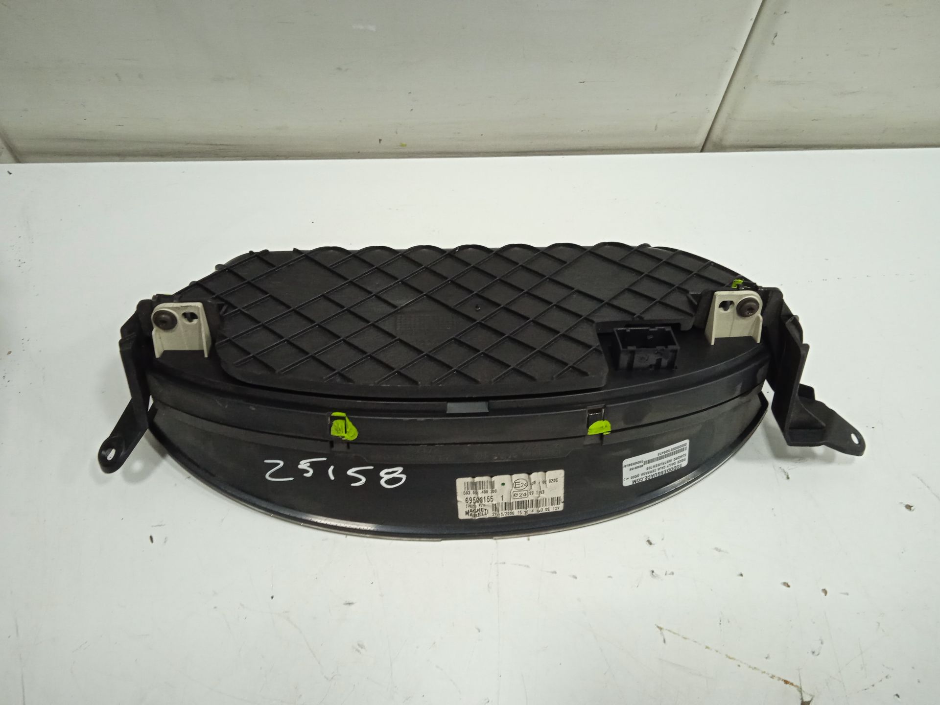 Cuadro instrumentos caja cerrada 29l... batalla 30