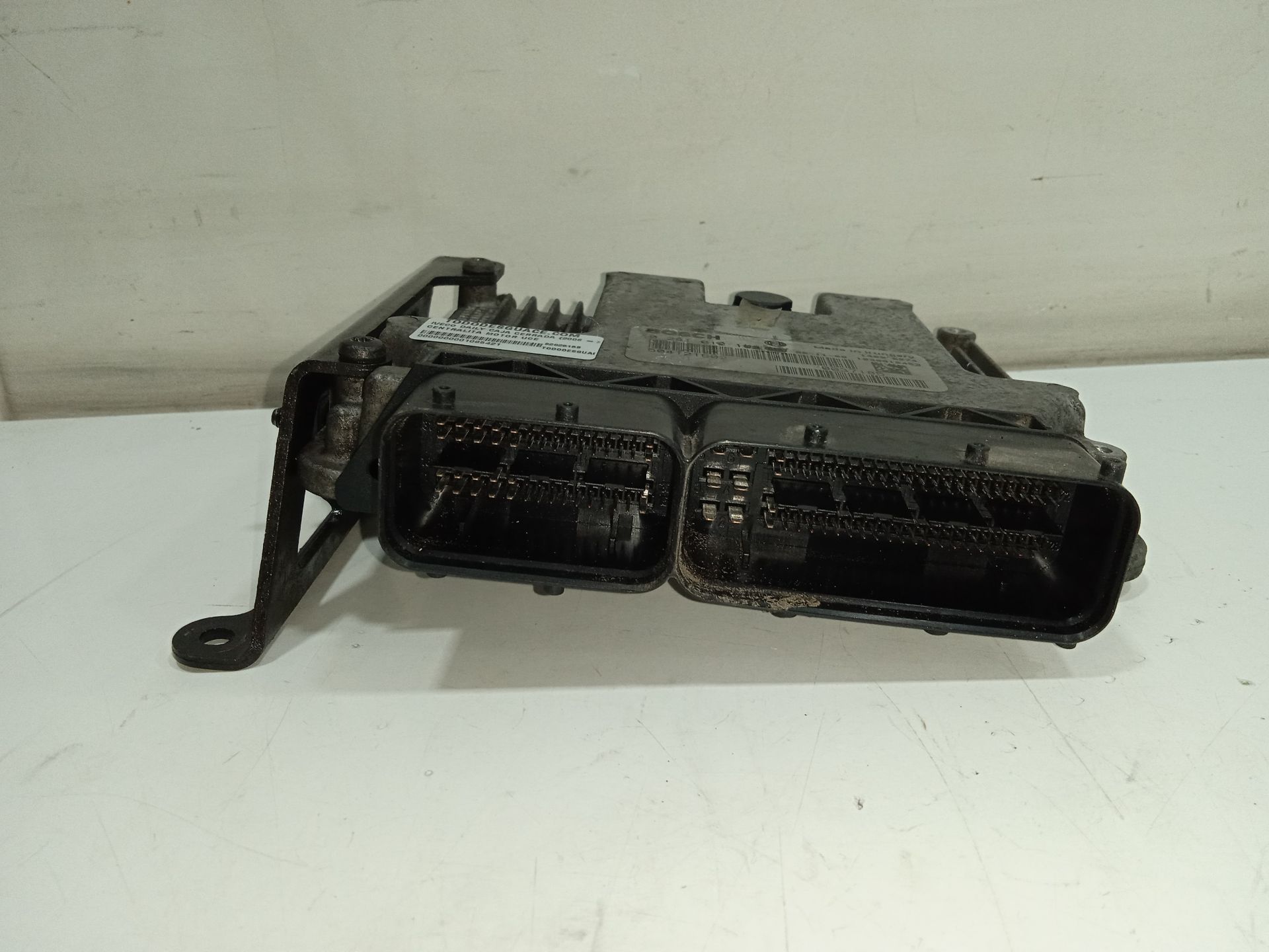 Centralita motor uce caja cerrada 29l... batalla 30