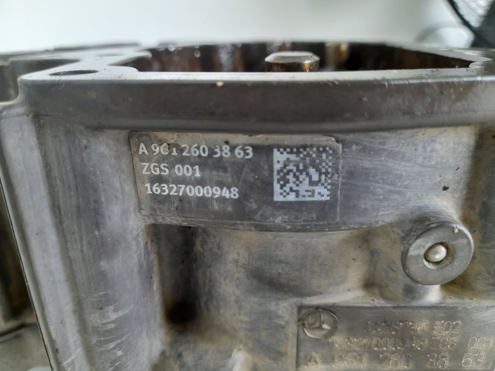 No identificado mercedes-benz actros 4 2-ejes bm 963 (2011) 18xx 4x2 sattelzugmaschine l b