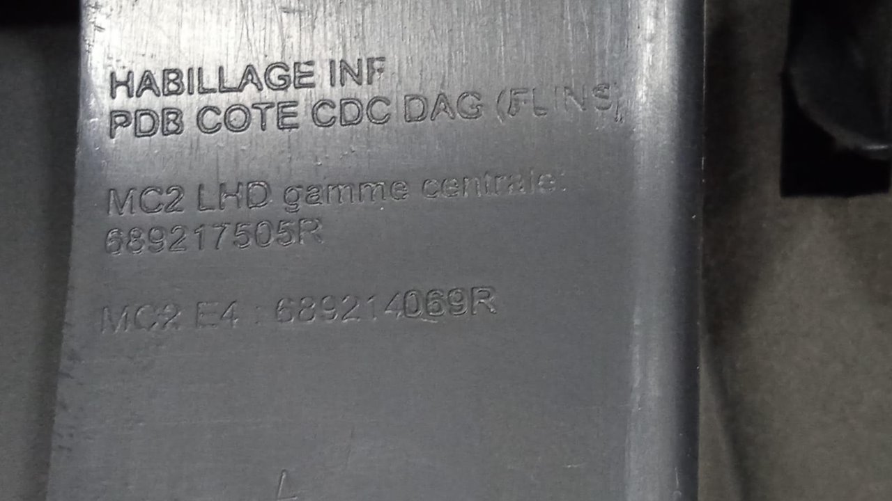 No identificado renault clio iv wolfnoir