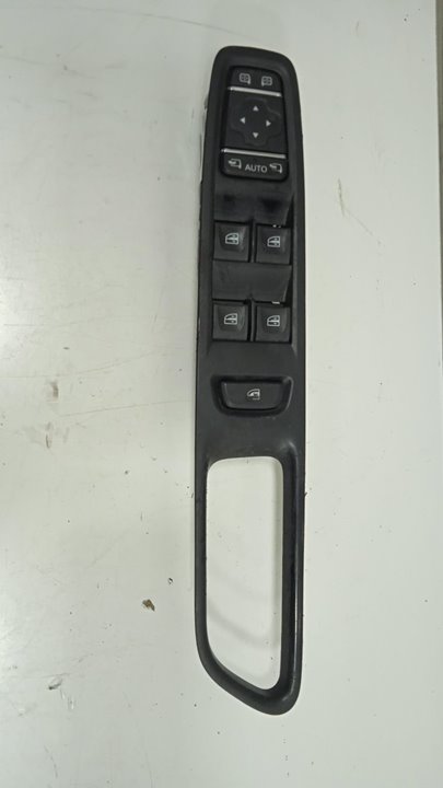 Mando elevalunas delantero izquierdo renault clio iv wolfnoir