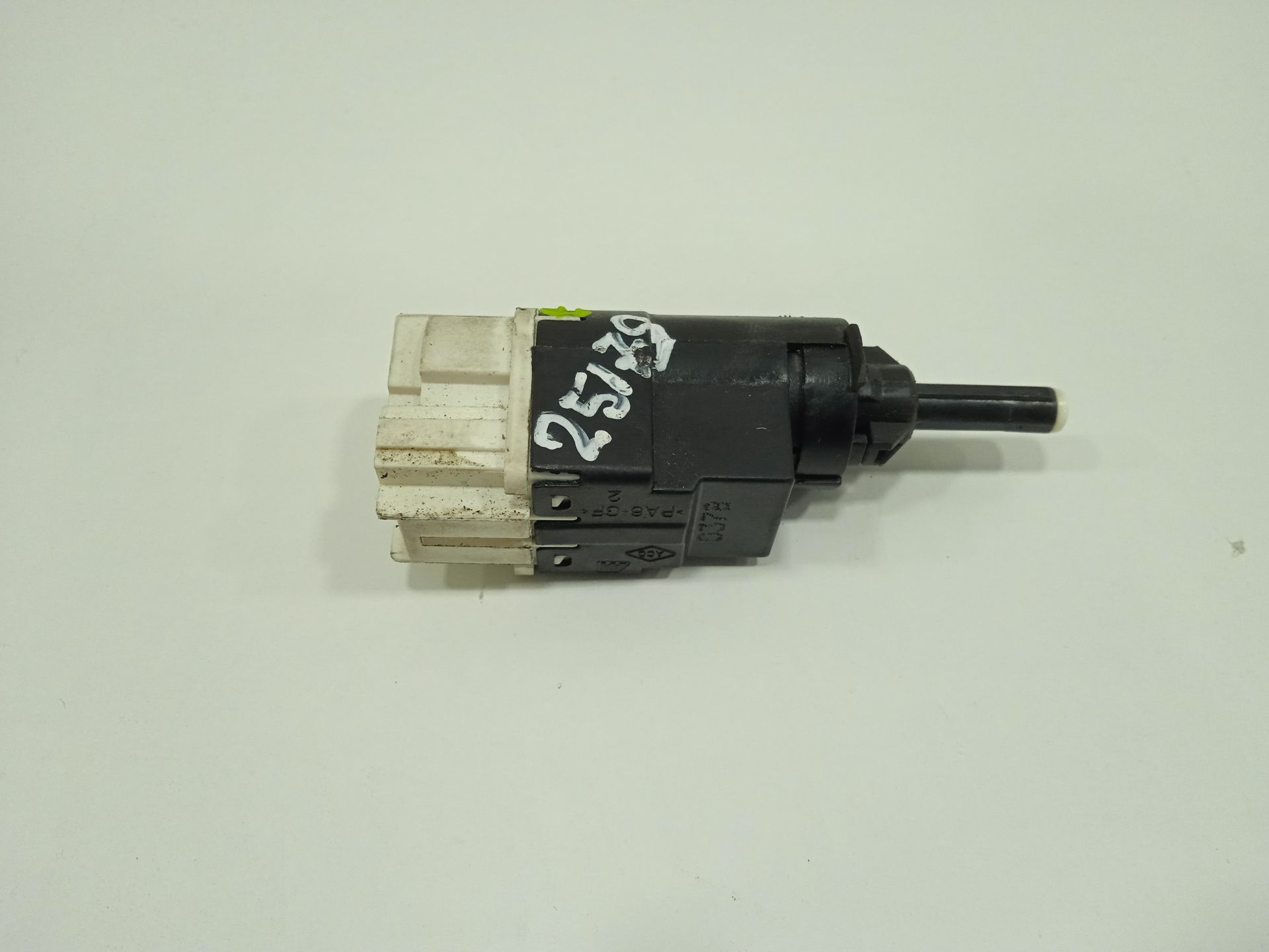 Interruptor renault clio iv wolfnoir