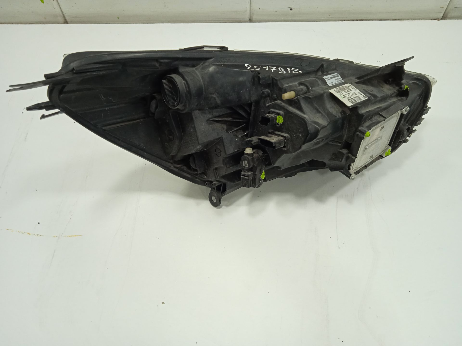 Faro izquierdo renault clio iv wolfnoir