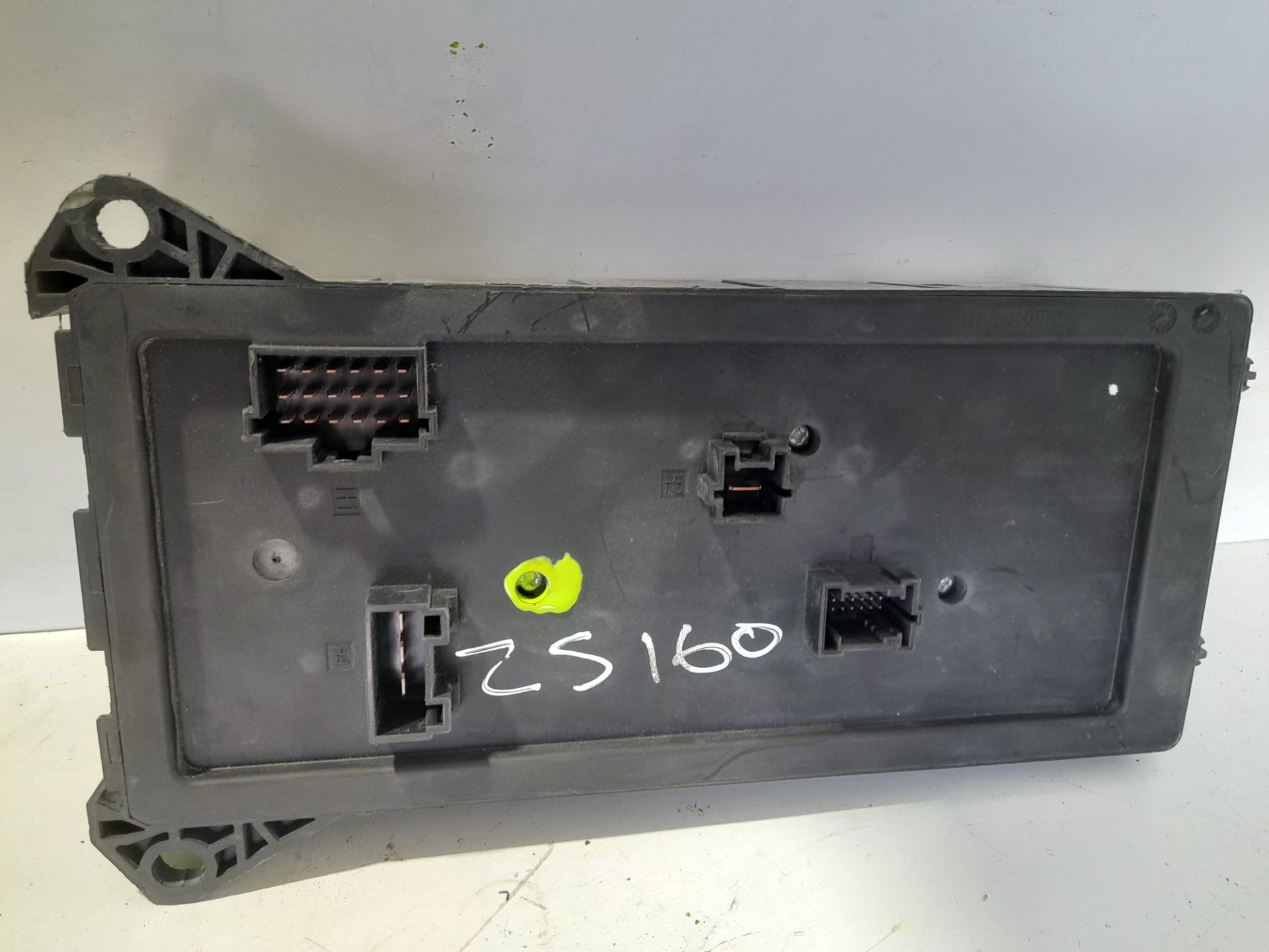 Caja reles / fusibles 