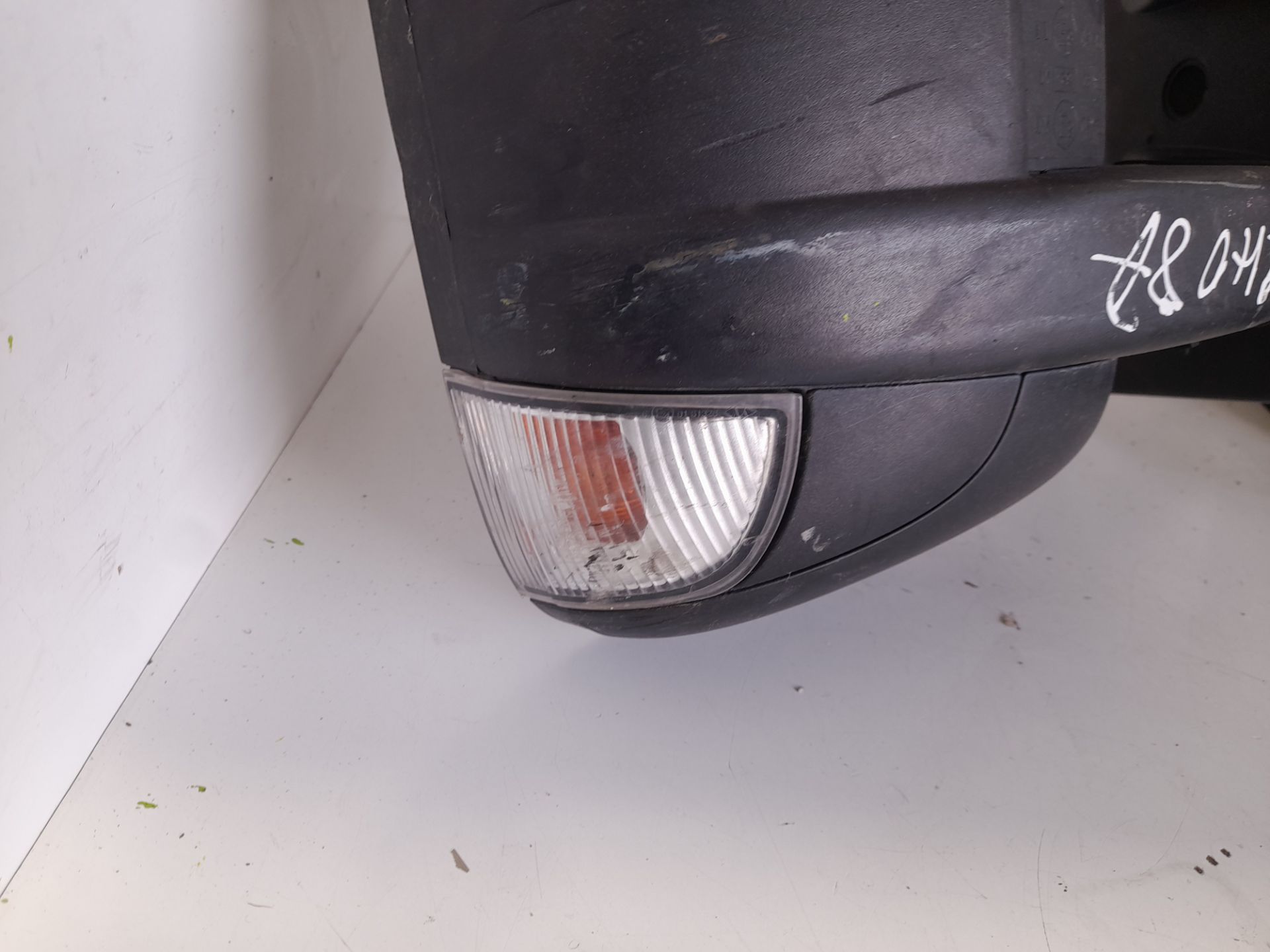 Retrovisor derecho iveco  no identificado