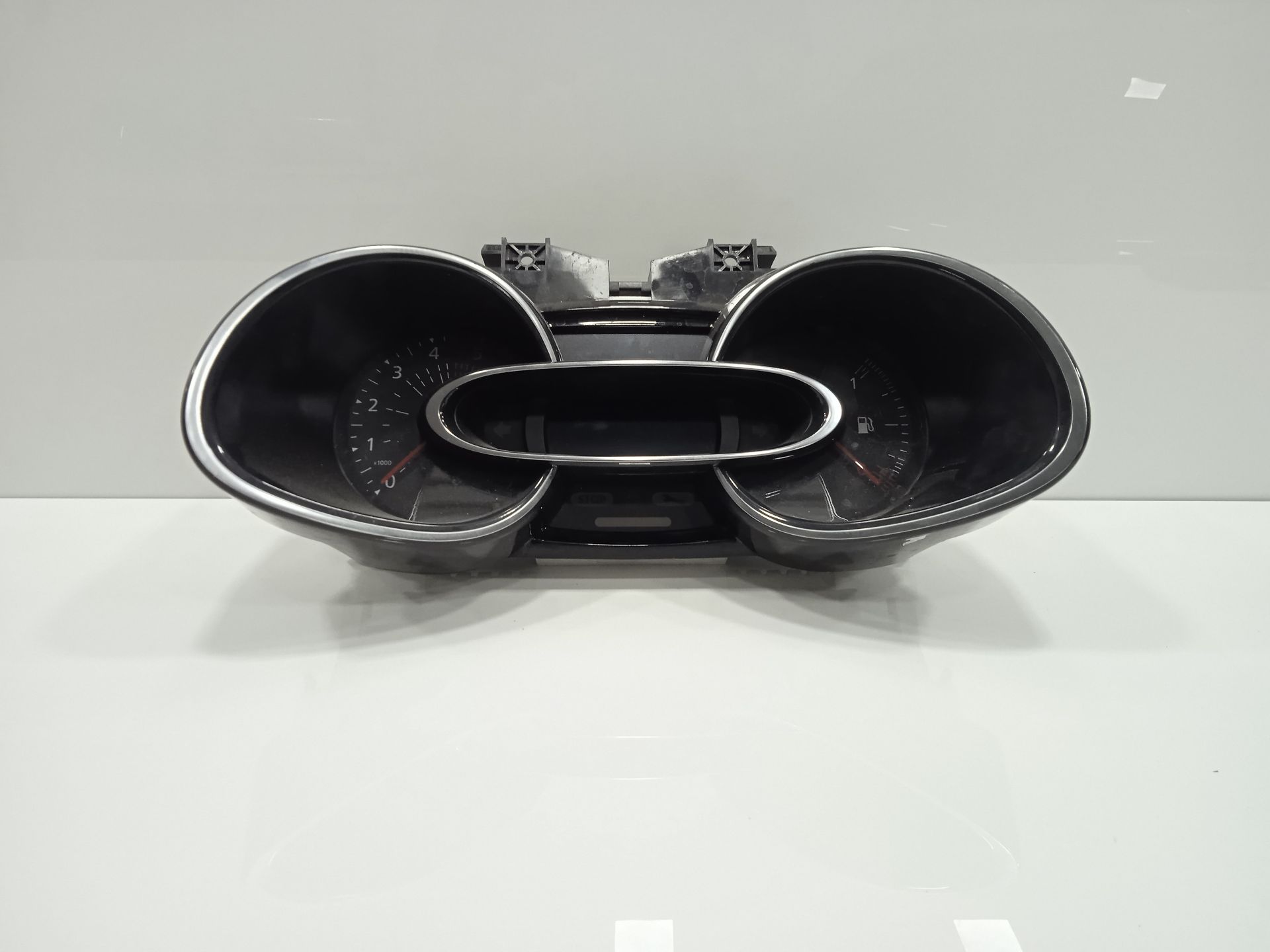 Cuadro instrumentos renault clio iv wolfnoir