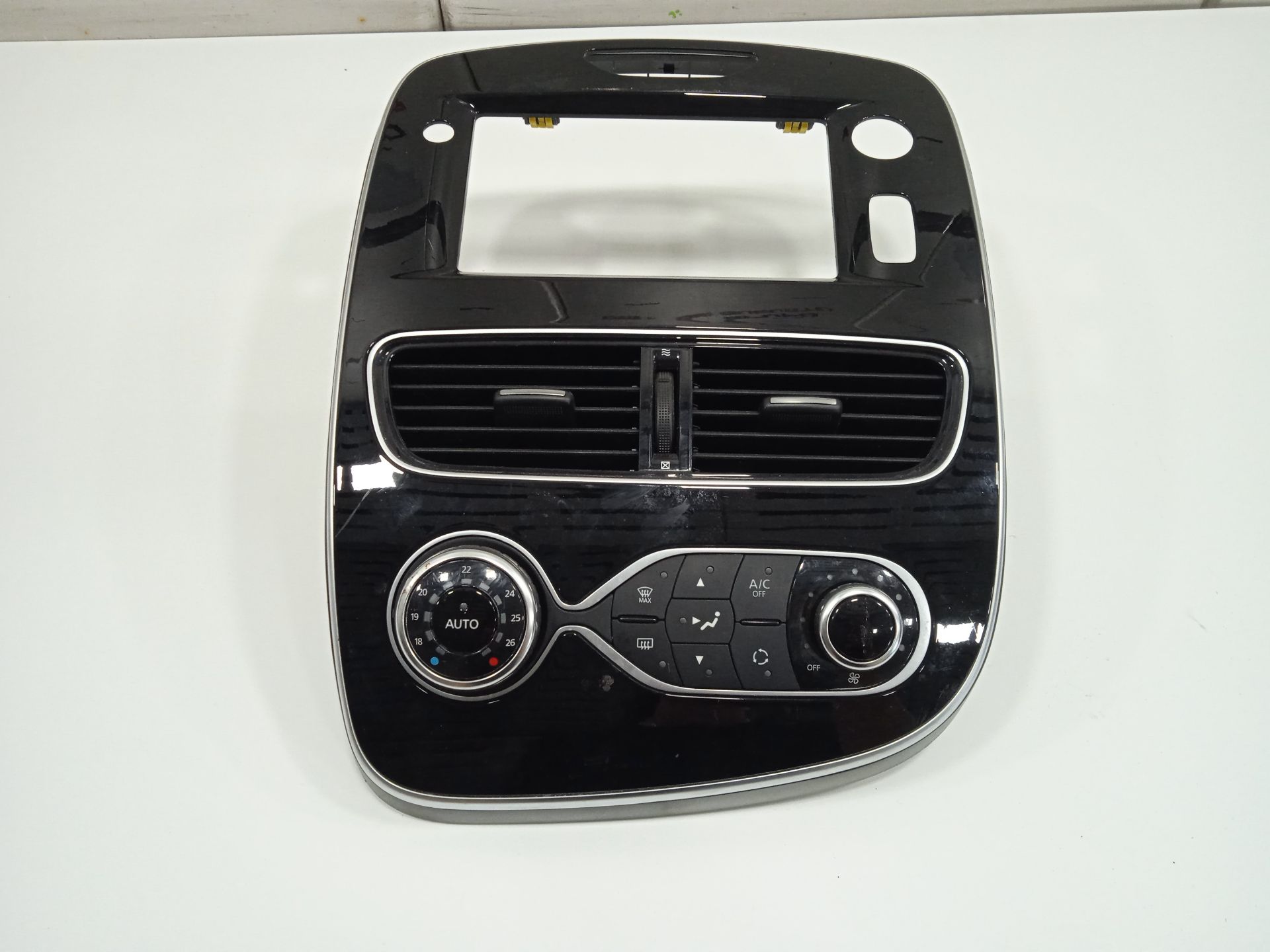 No identificado renault clio iv wolfnoir