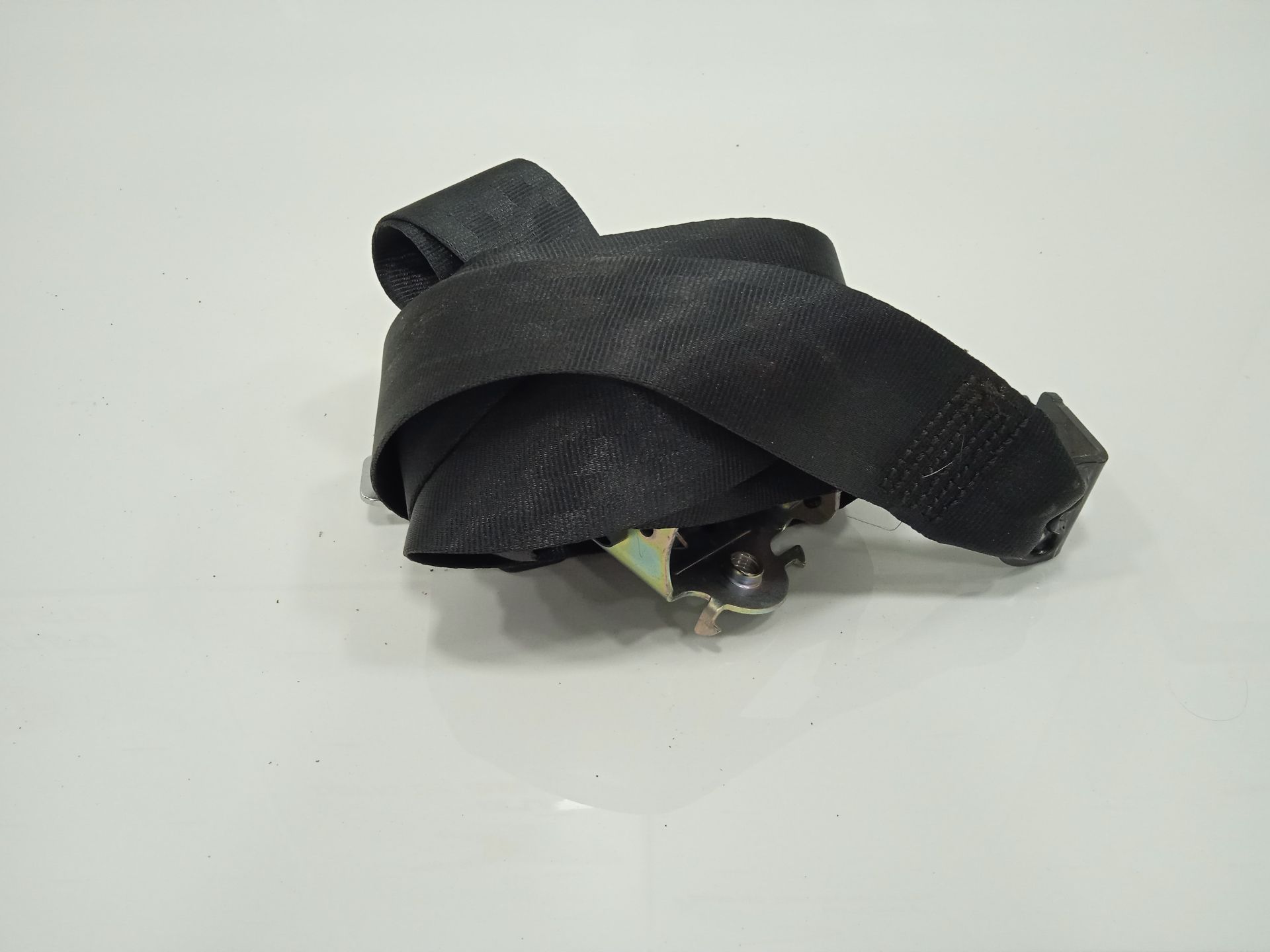 Cinturon seguridad trasero derecho renault clio iv wolfnoir